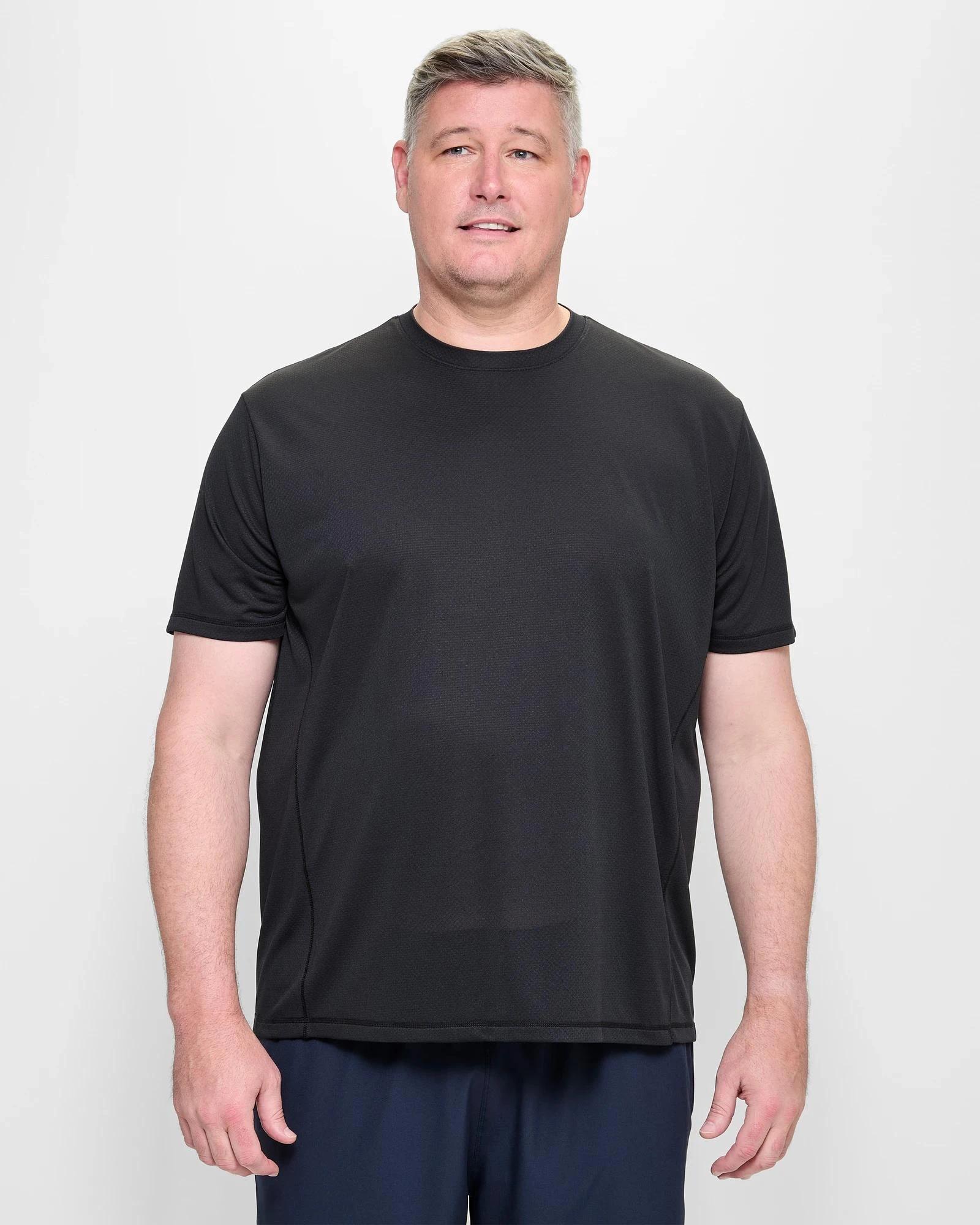 1 Target Plus Size Active Training T-Shirt BLACK, 1 of 3