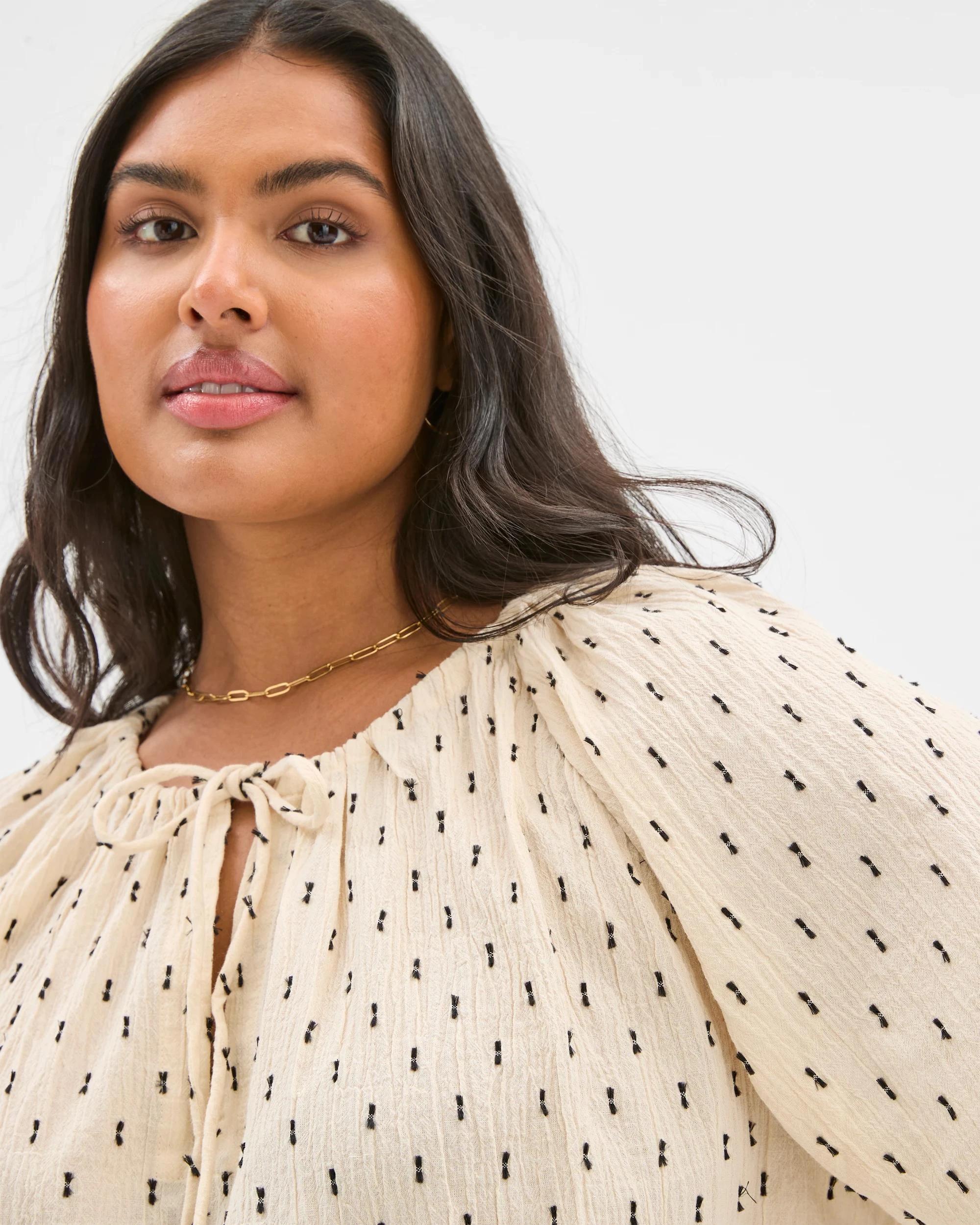 5 Target Plus Size Puff Sleeve Dobby Blouse ASH BROWN, 5 of 5