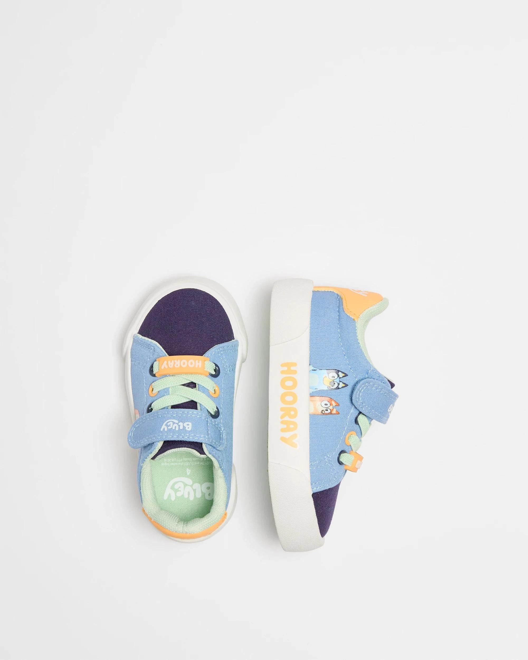 2 Baby Boys First Walker Bluey Sneaker BLUE, 2 of 3