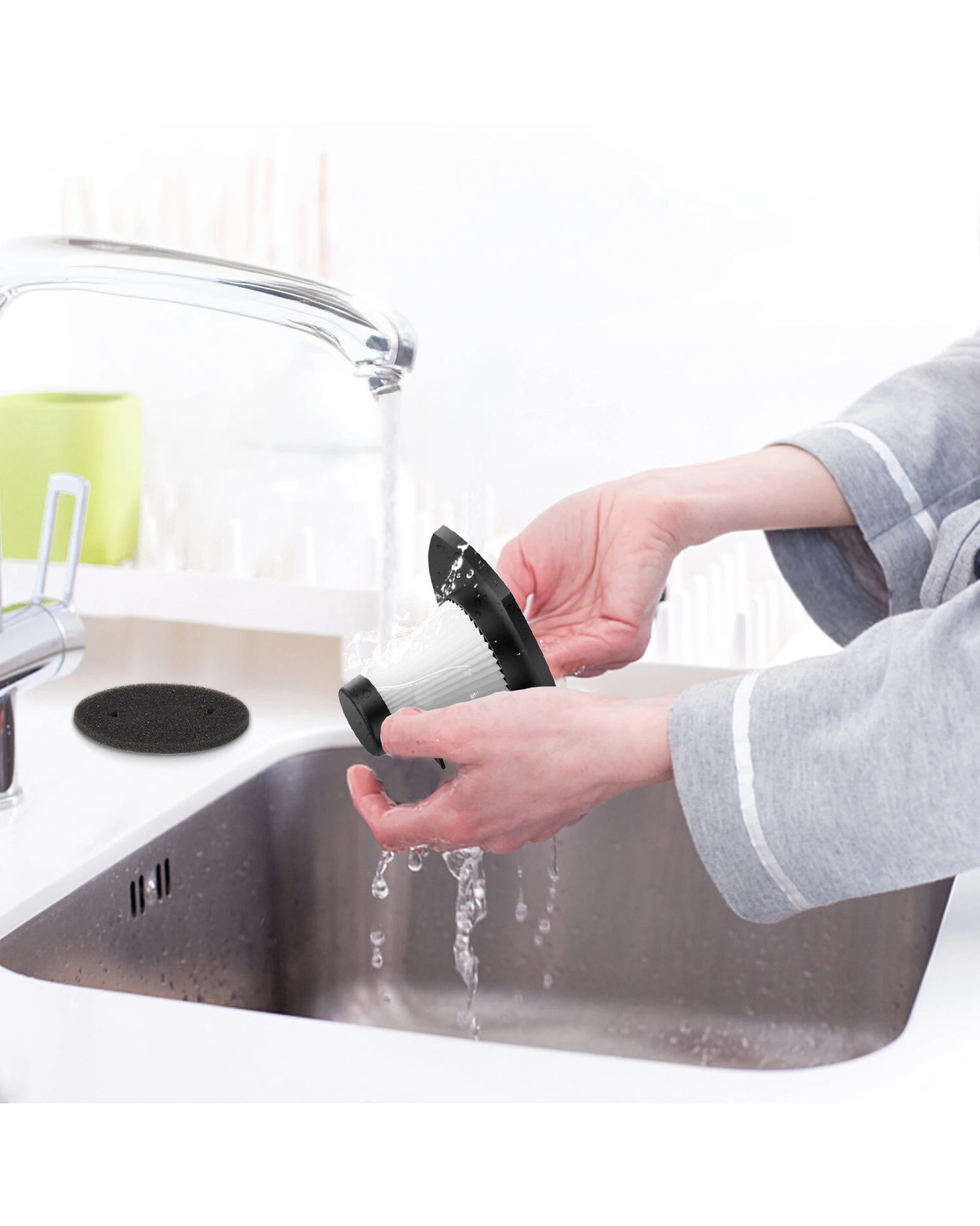 4 Lenoxx 450W Lightweight Stick Vacuum Cleaner with HEPA Filter in Grey Bagless Design, 4 of 4