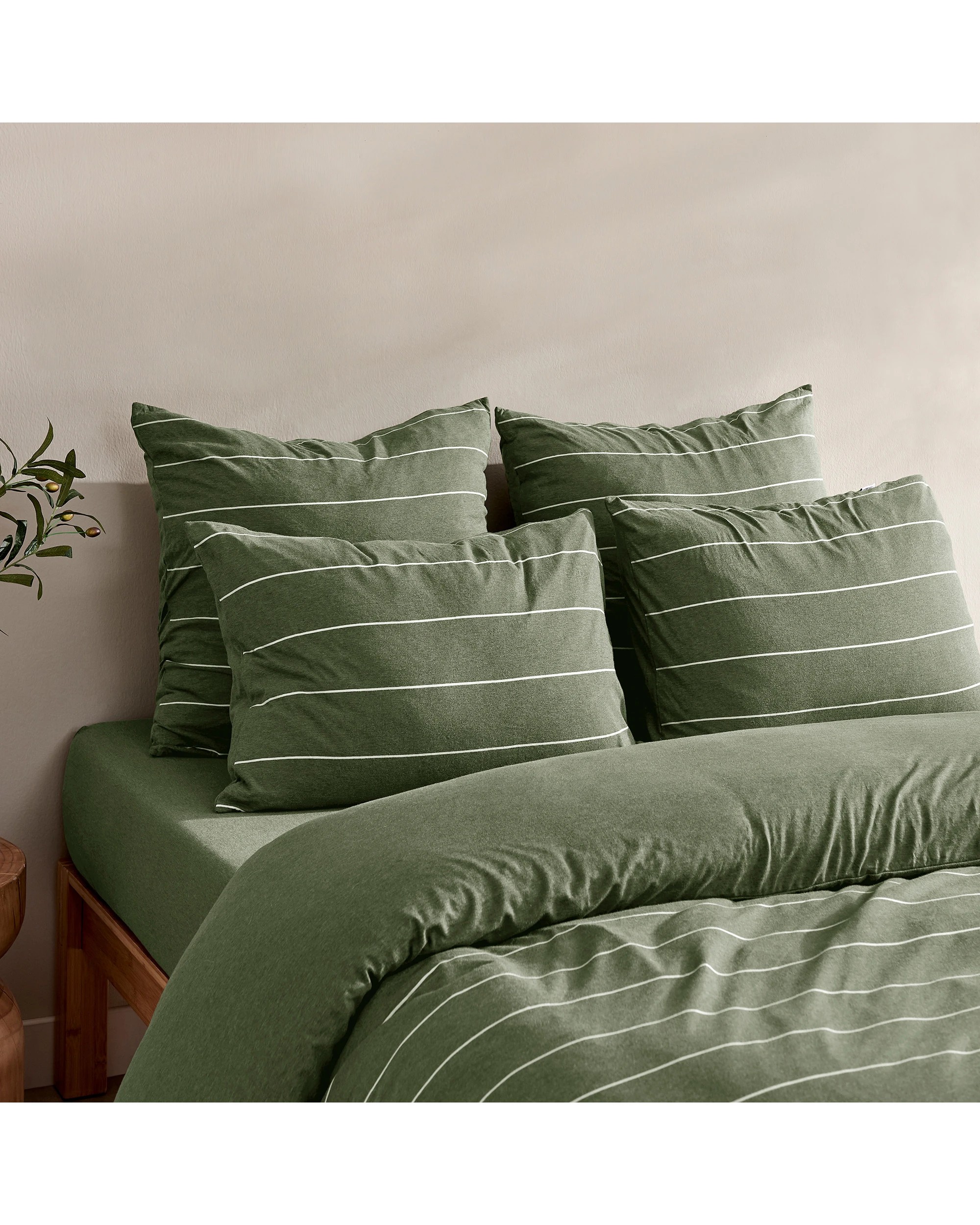 3 Dreamaker Jersey Luxe 100% Cotton Reversible Quilt Cover Set Charcoal - Queen Bed - Olive, 3 of 10