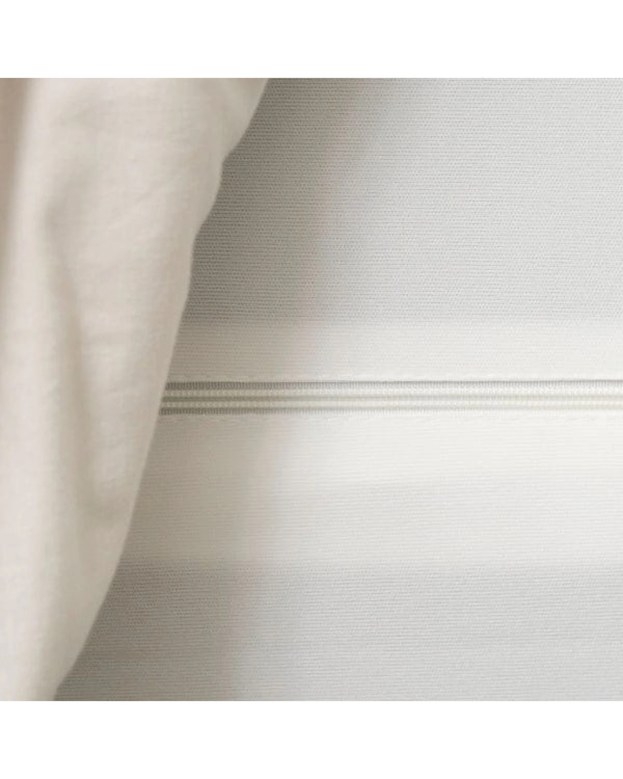 5 Protect A Bed Allerzip Fully Encased Waterproof Mattress - Double Bed - White, 5 of 6