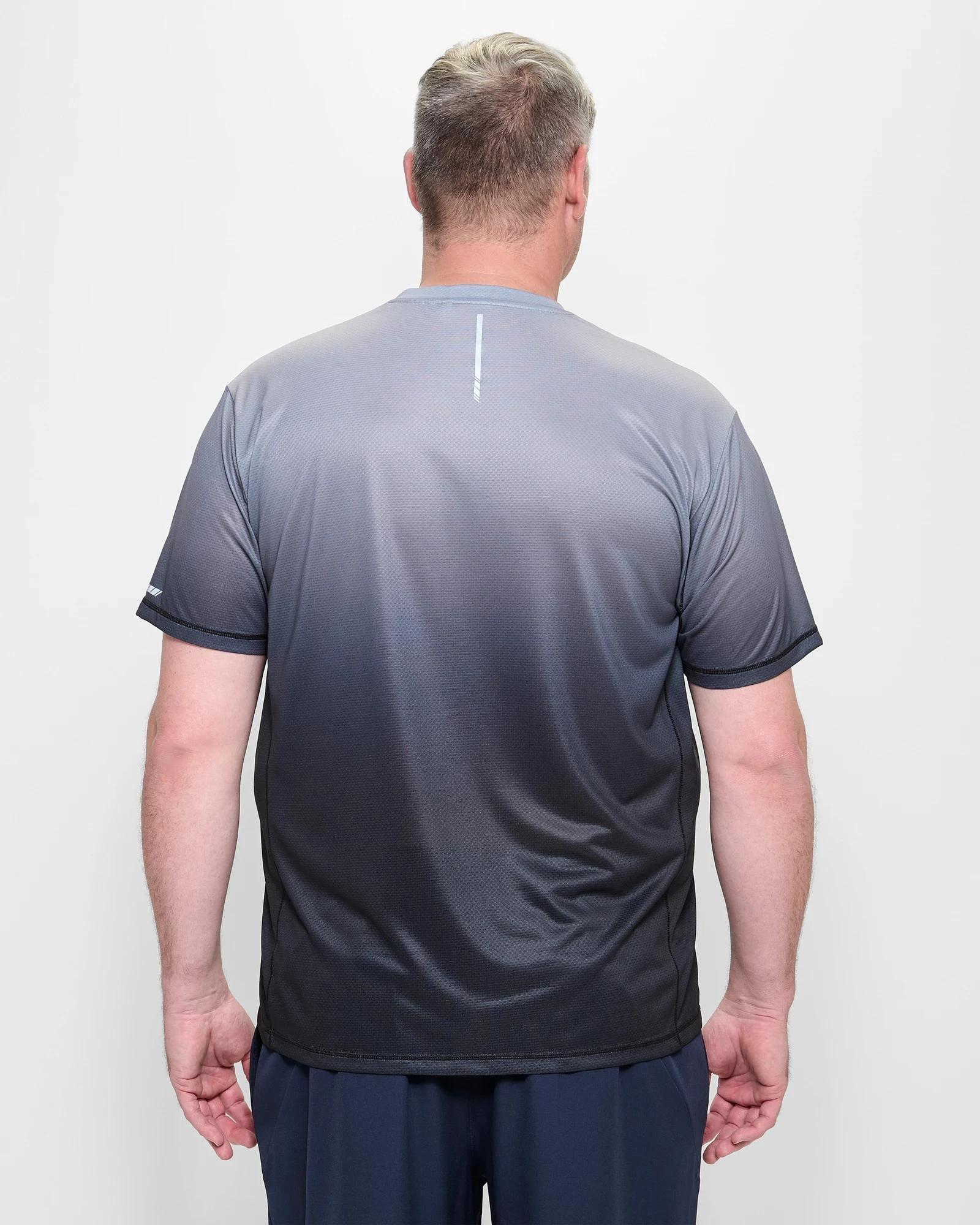 4 Target Plus Size Active Training T-Shirt GREY GRADIENT, 4 of 5