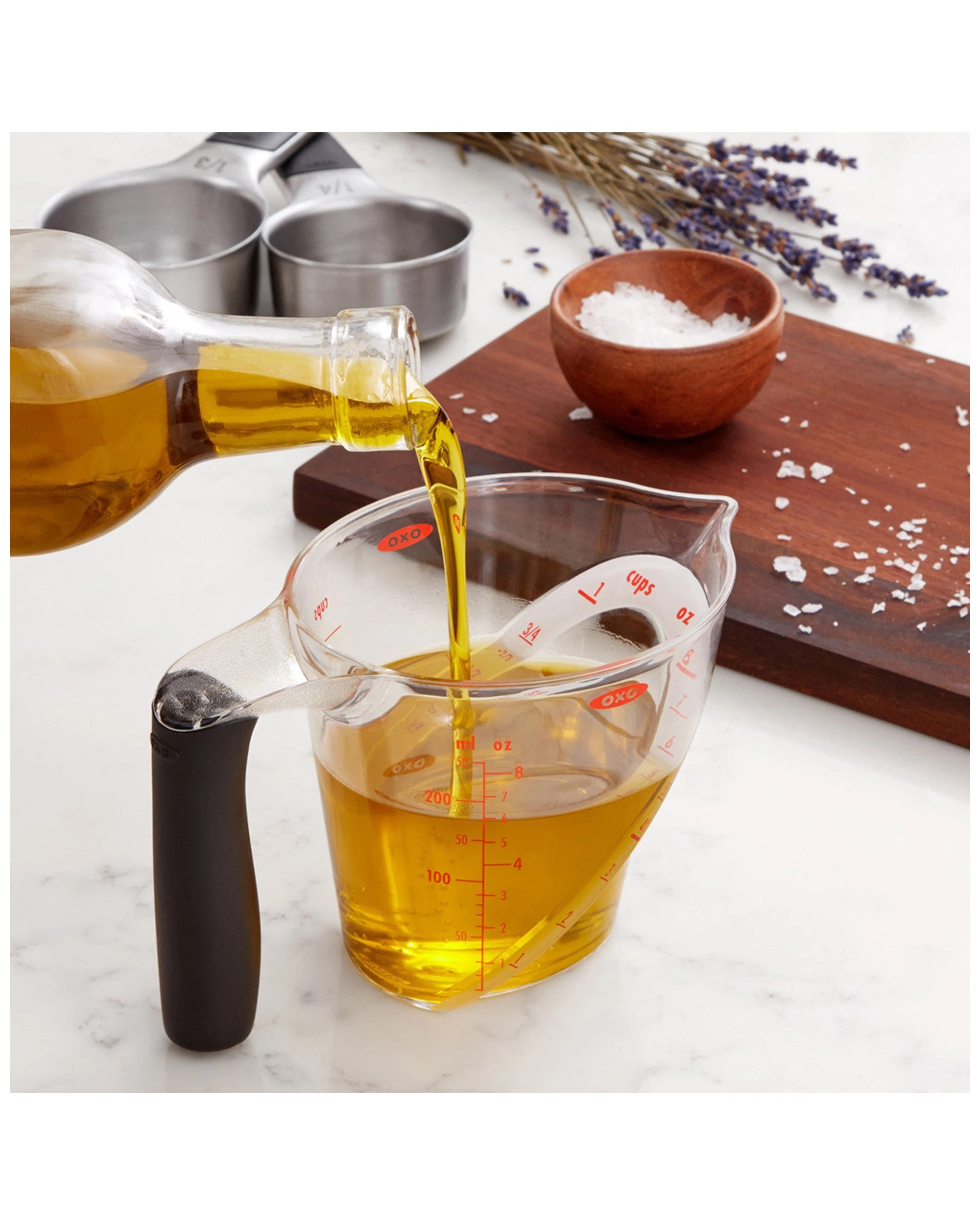 8 OXO Good Grips Angled Measuring Cup 4 Cups / 1 Litre Model 48289 - Plain, 8 of 8