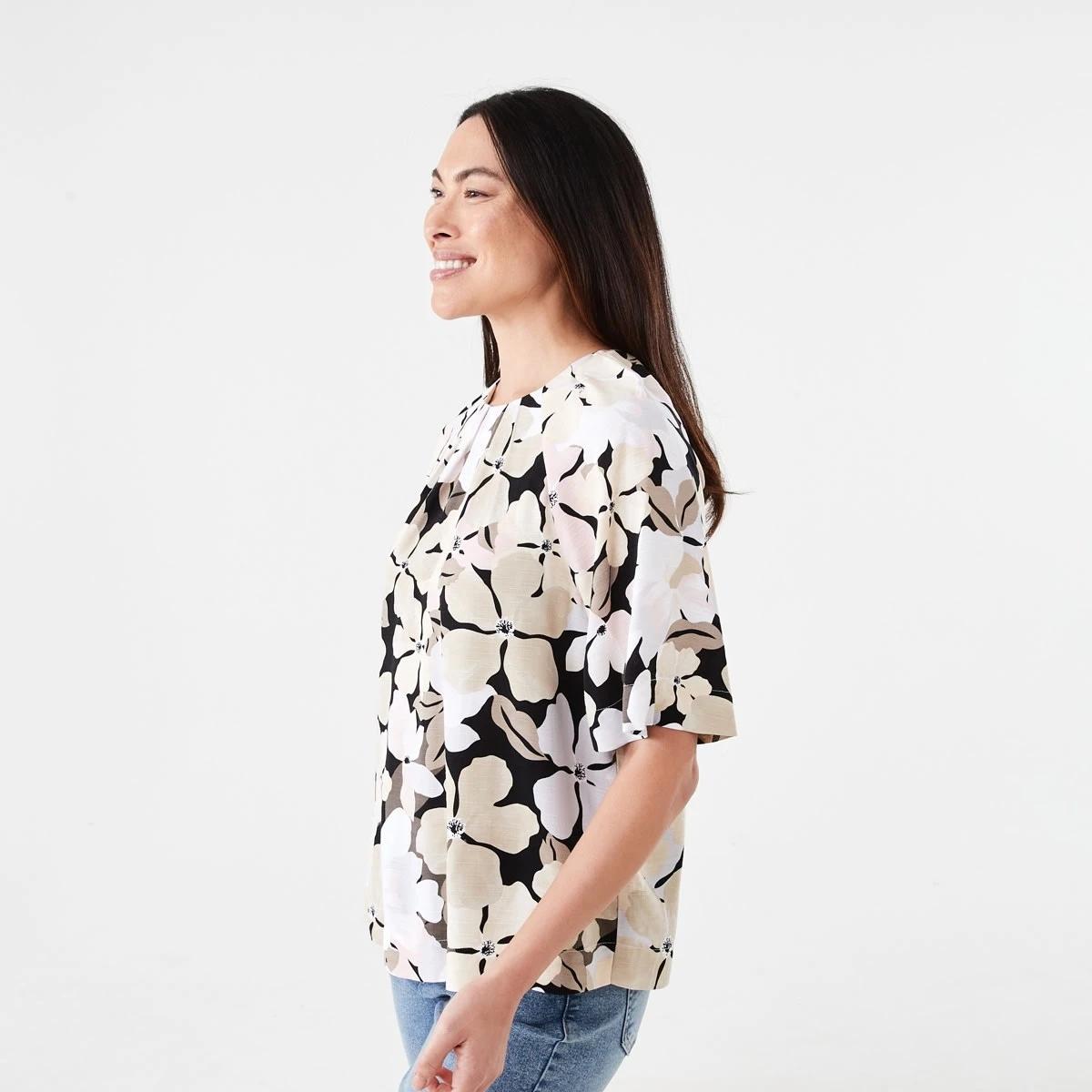 2 Short Sleeve Tuck Top SOFT FLORAL EUCALYPTUS GREEN, 2 of 6