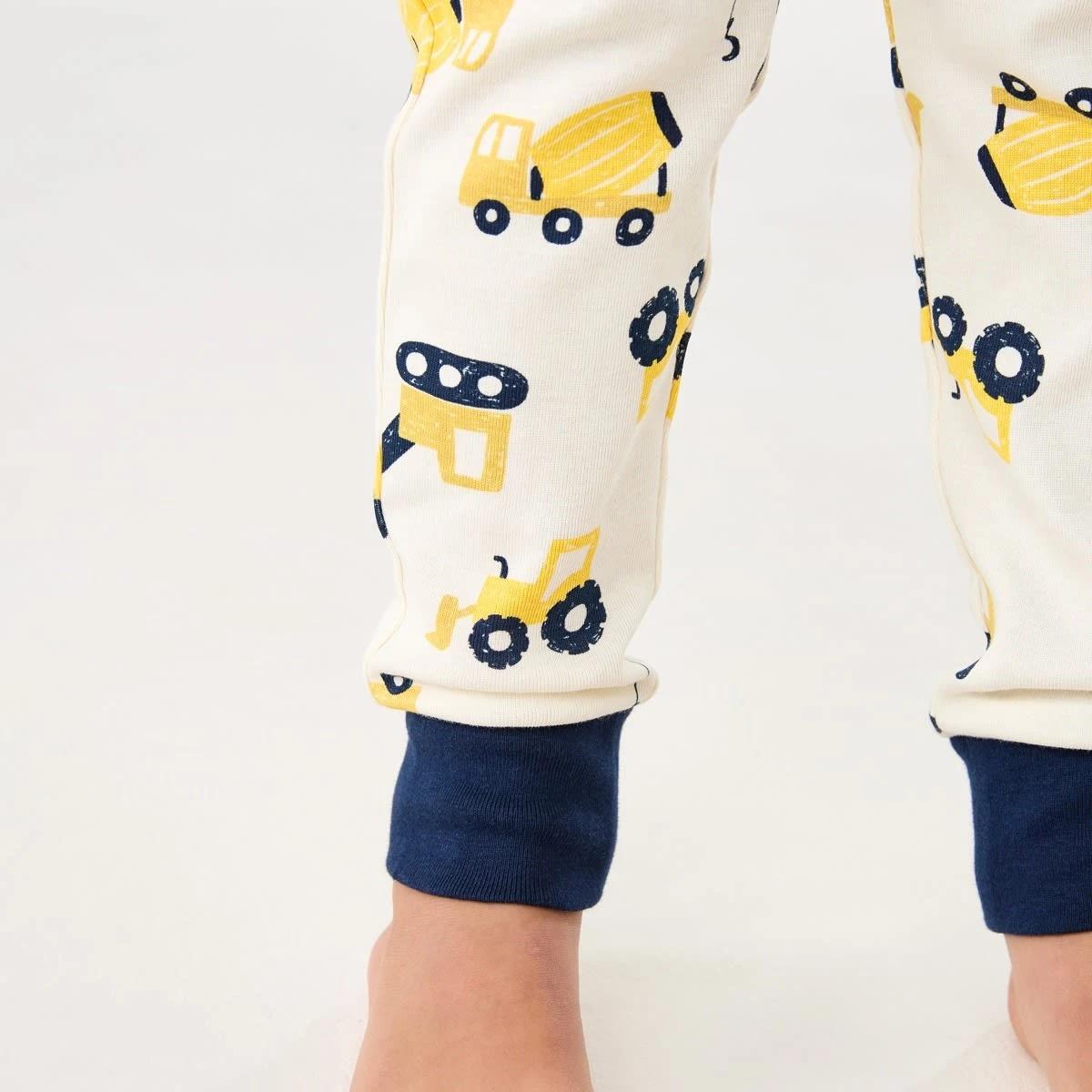 5 Rib Pyjama Set Wht Trucks, 5 of 9