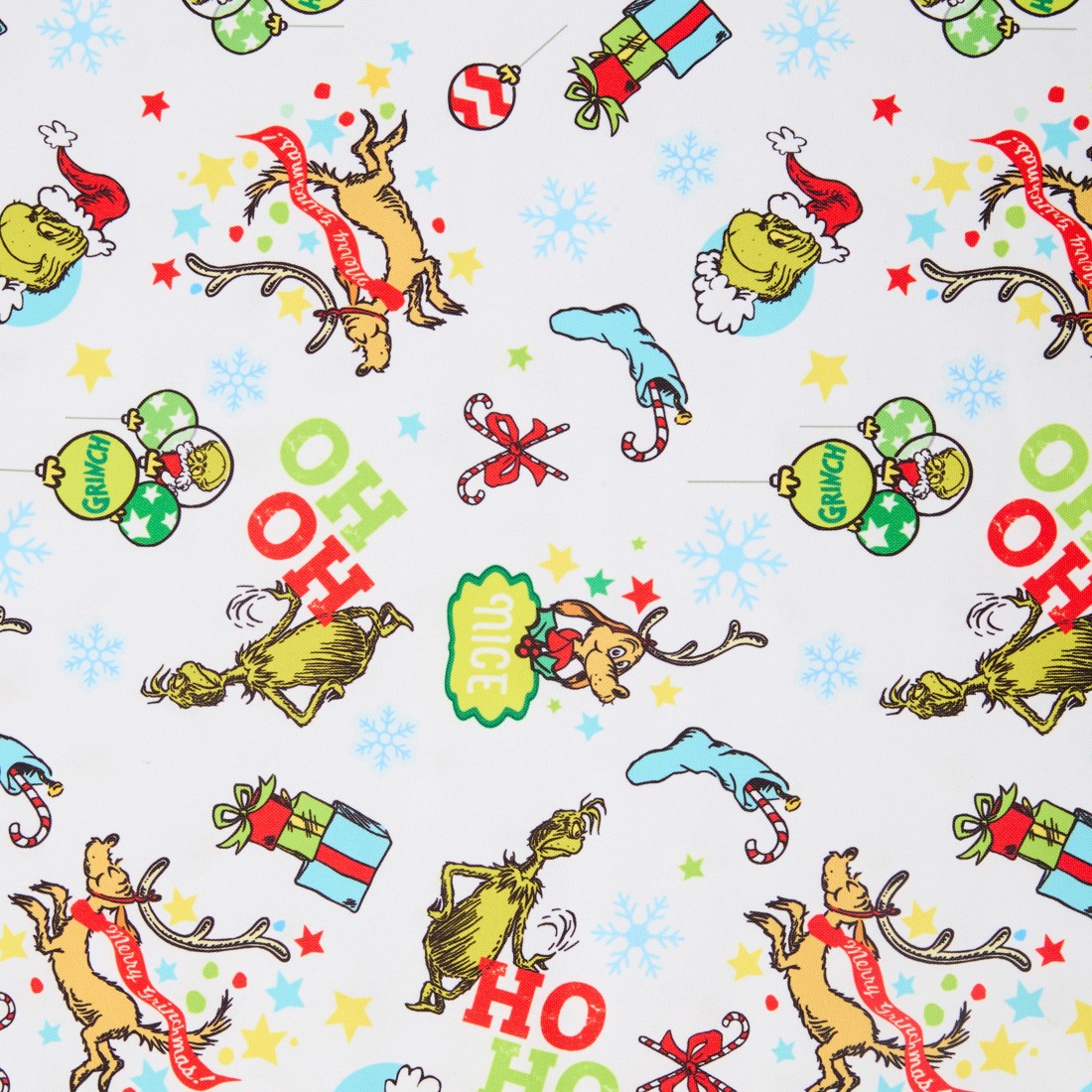 4 The Grinch Rectangle Bed, 4 of 5