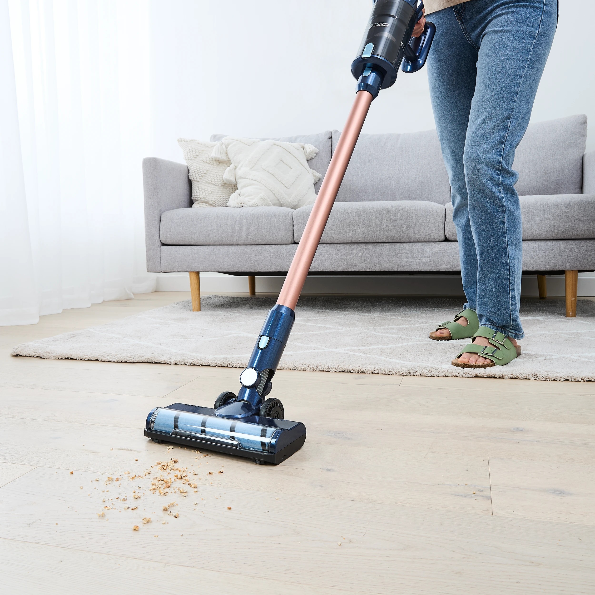 1 Cordless Stick Vacuum Cleaner, 1 of 10