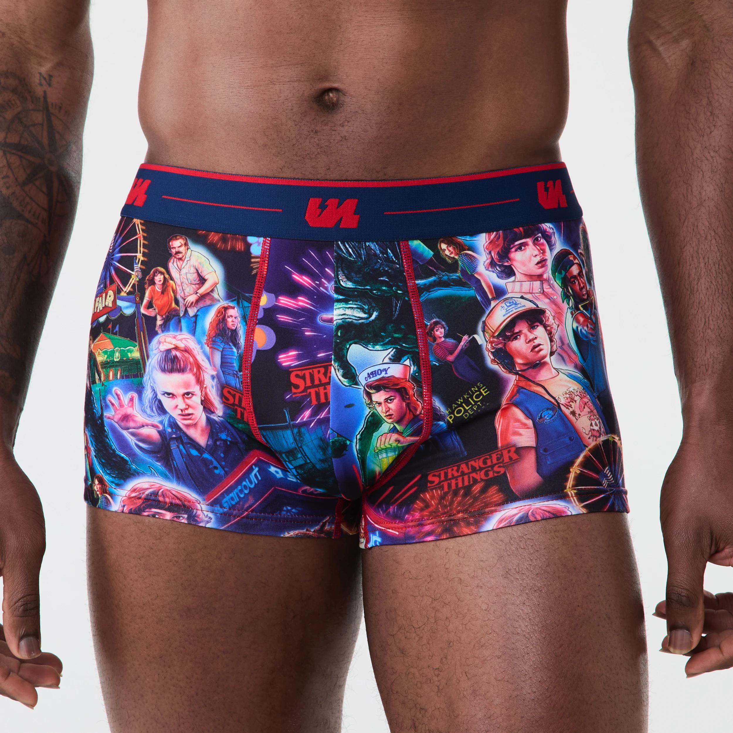 1 License Trunks STRANGER THINGS, 1 of 5