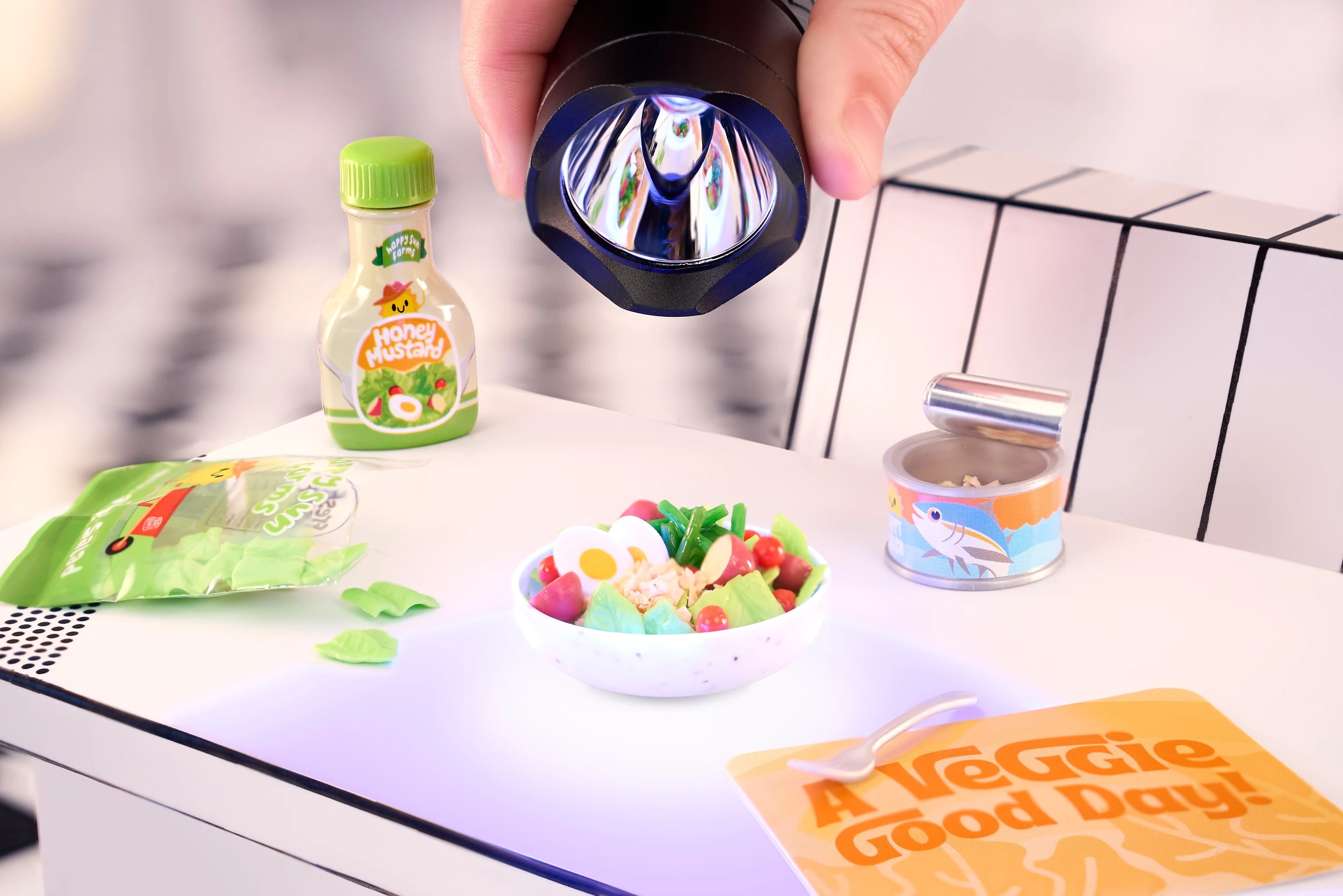 10 MGA's Miniverse: Make It Mini Foods: Diner Series 4 - Assorted, 10 of 10