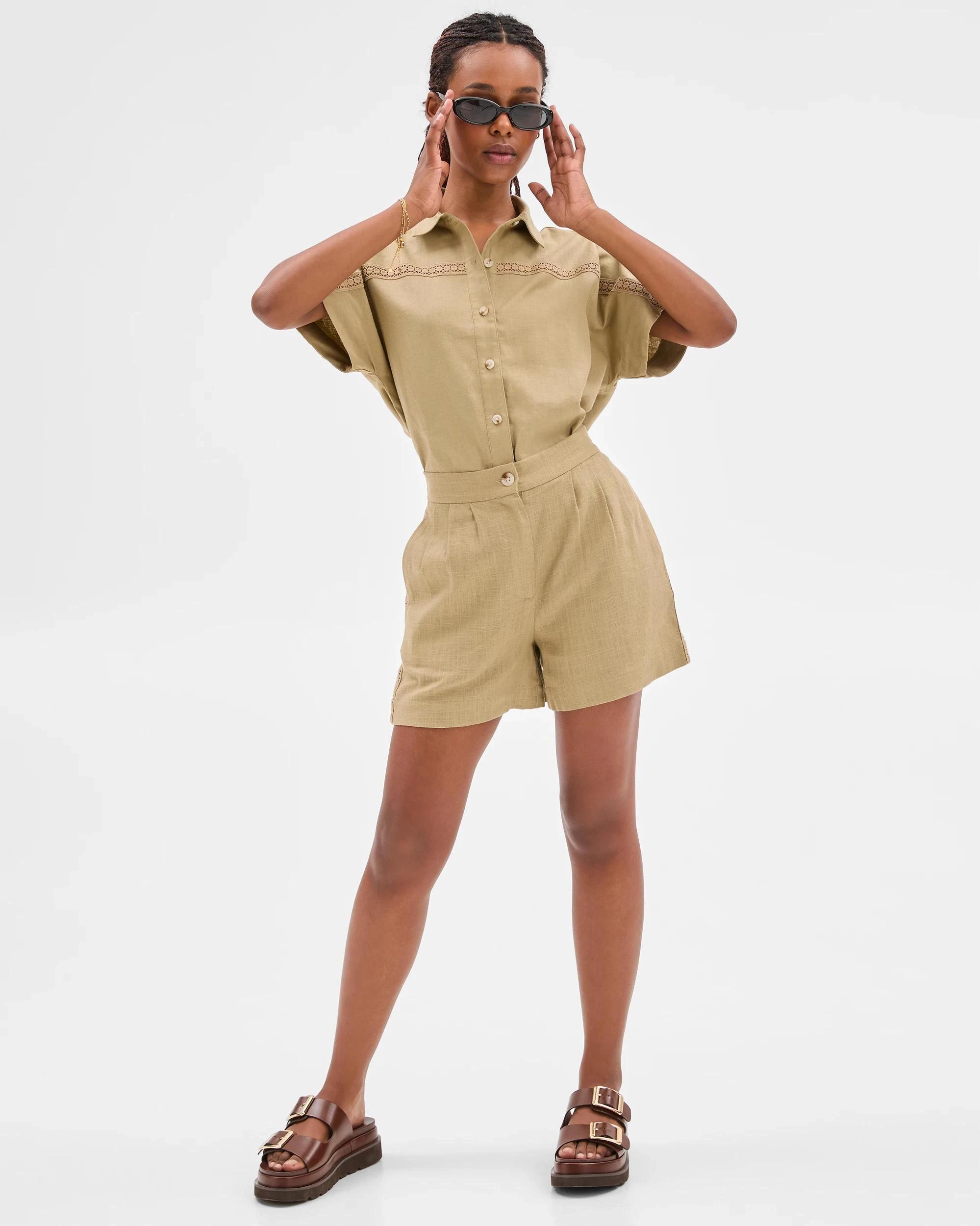 2 Target Petites Linen Blend Crochet Trim Shorts QUINOA, 2 of 6