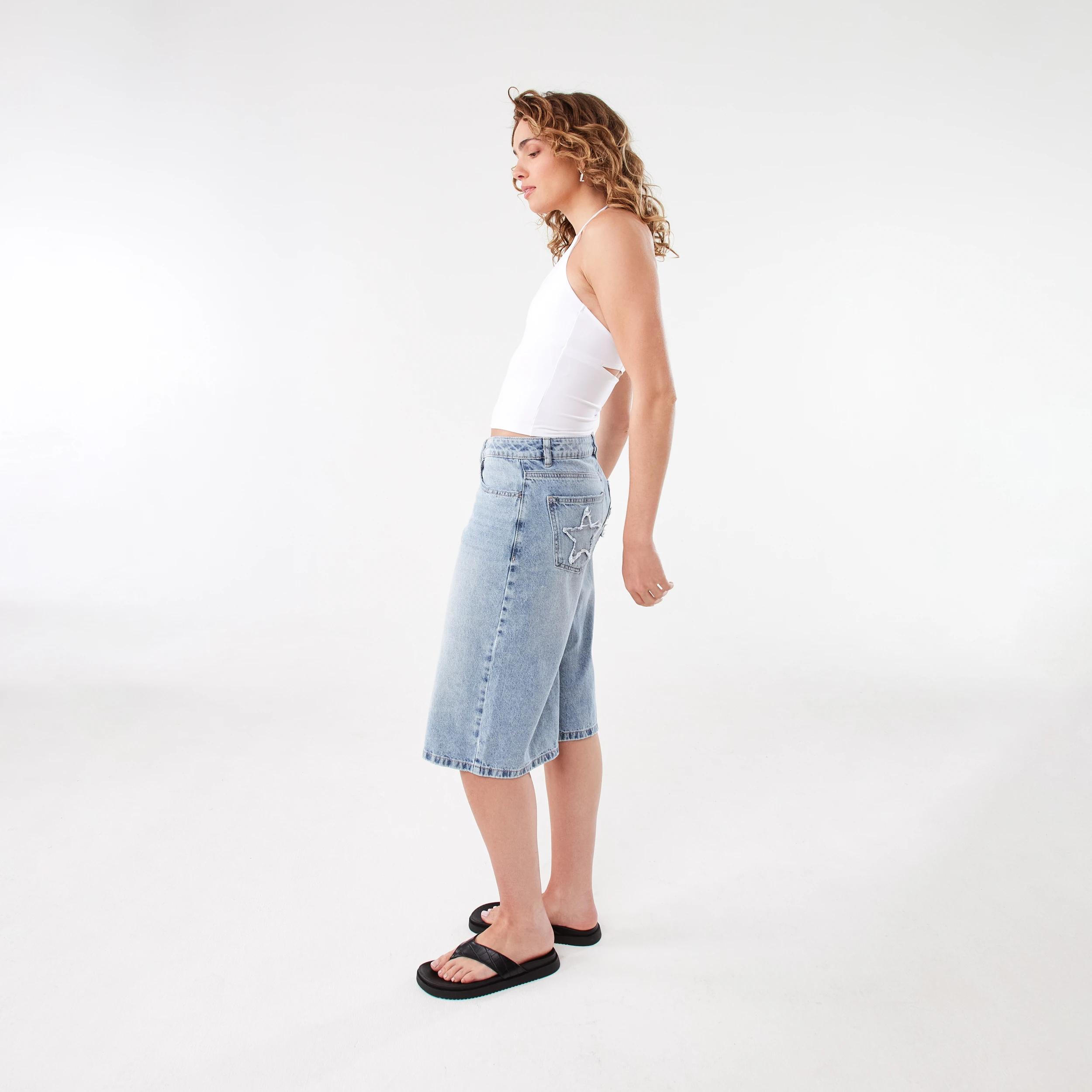 5 Buttersoft Contour Top White, 5 of 10