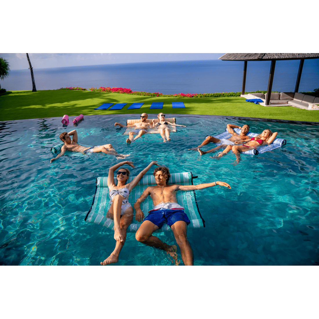 5 Acquaboss Double Water Hammock, 5 of 8