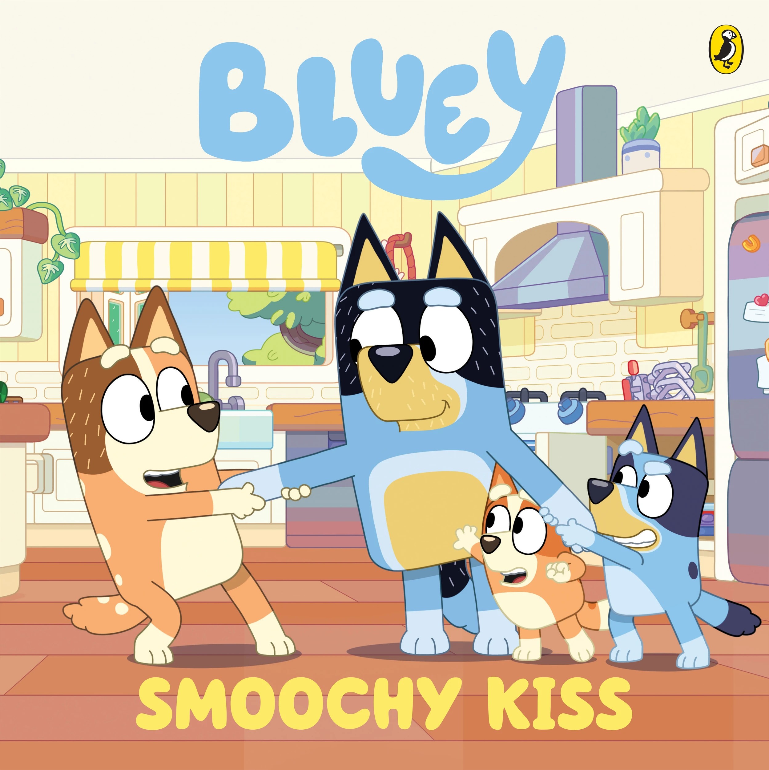 1 Bluey: Smoochy Kiss - Book, 1 of 4