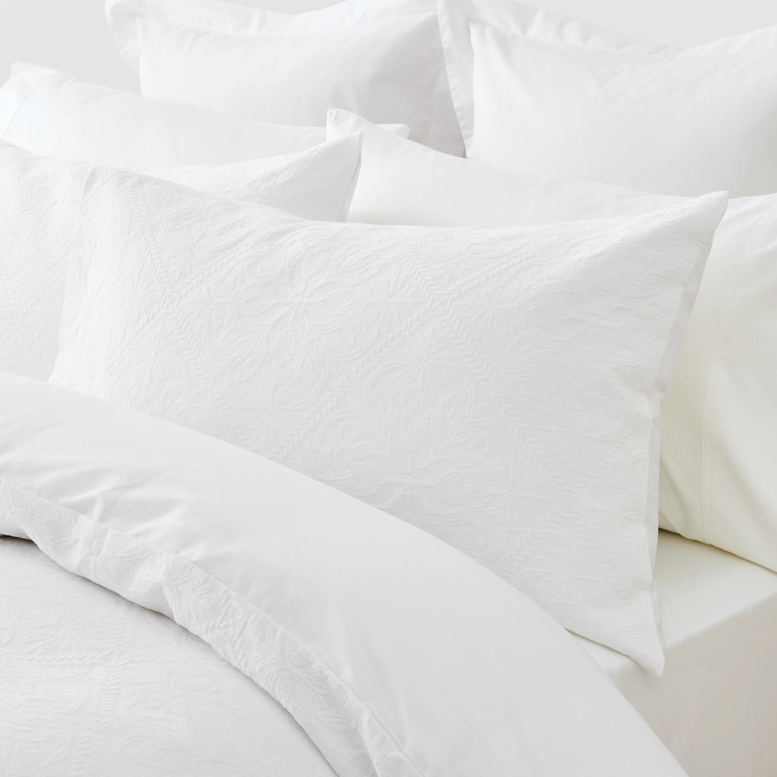 3 Cora Matelasse Australian Cotton Quilt Cover Set - King Bed, White, 3 of 7