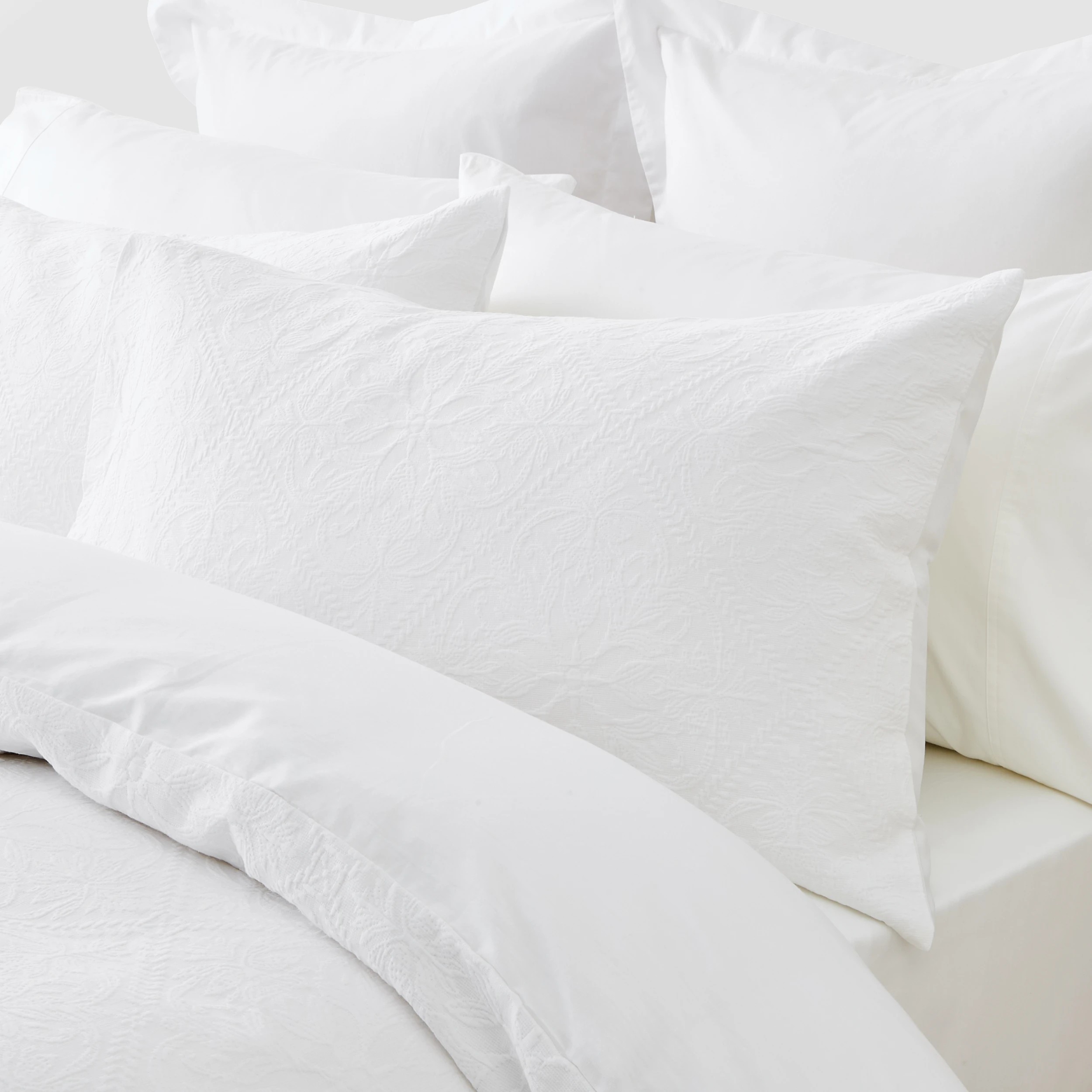 3 Cora Matelasse Australian Cotton Quilt Cover Set - King Bed, White, 3 of 7