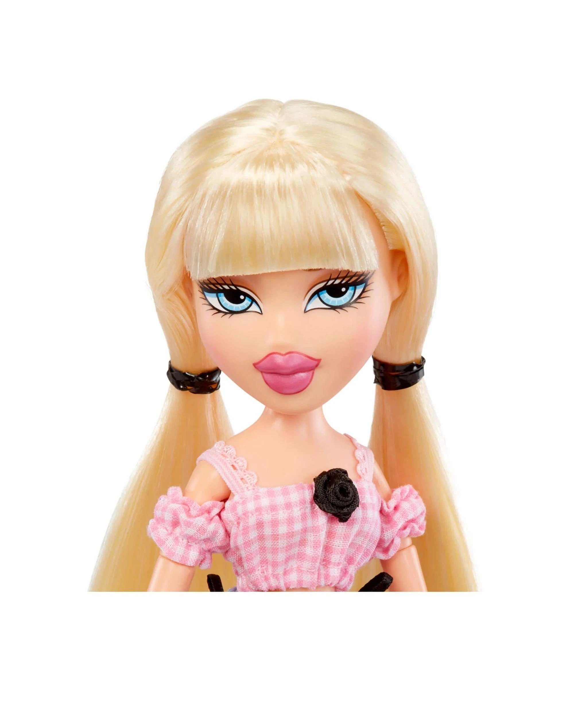 5 Bratz Goin Out! Cloe Fashion Doll, 5 of 7