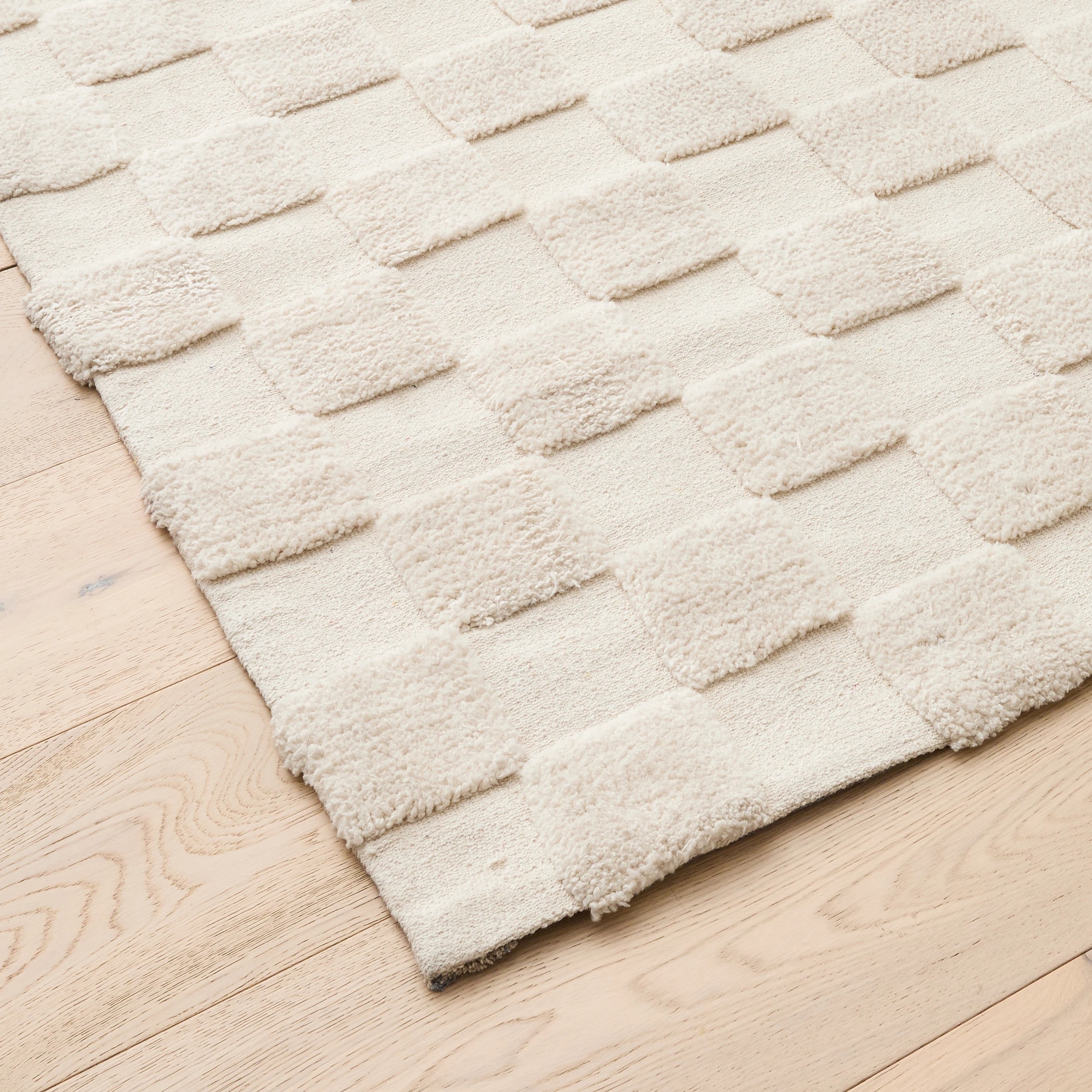 2 Check Rug - Natural, Large - 235cm x 160cm, 2 of 7