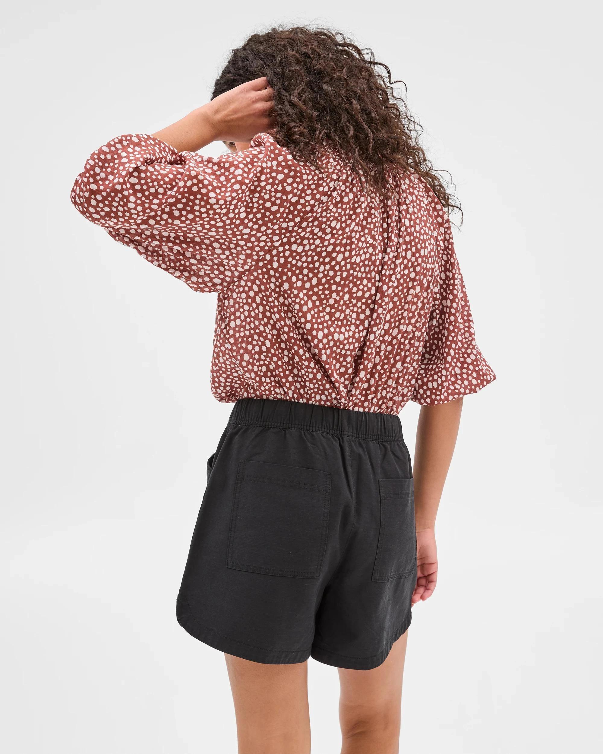 4 Target Slub Seam Detail Shorts BLACK, 4 of 5