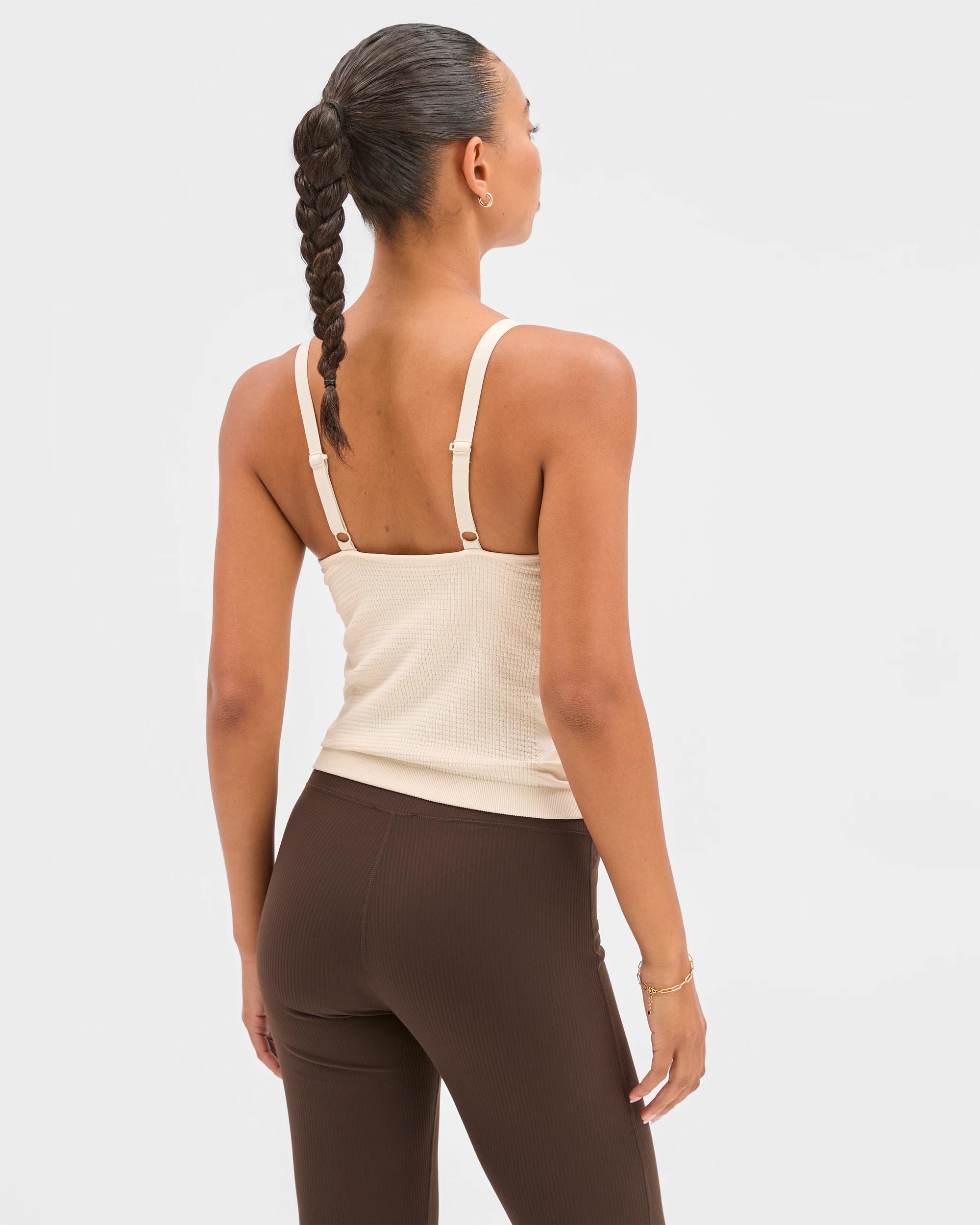 4 Target Active Active Seamfree V-Neck Knit Tank Top OATMILK, 4 of 7