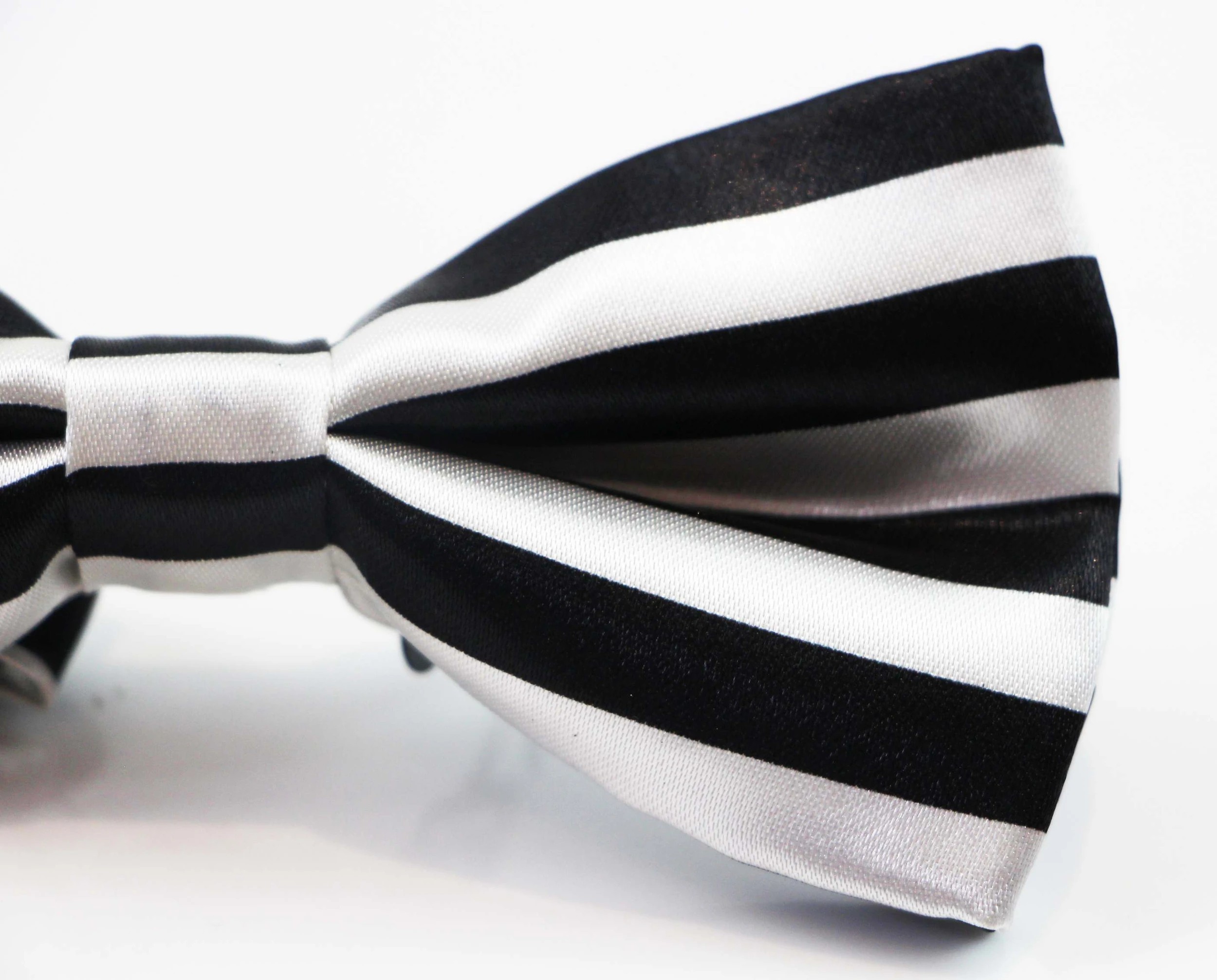 3 Zasel Mens Black & White Thick Horizontal Striped Patterned Bow Tie - Multi, 3 of 4