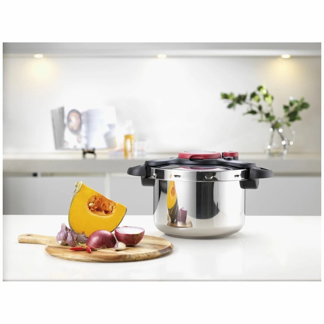 4 Tefal 7.5L Clipso Minut' Easy Pressure Cooker, 4 of 5