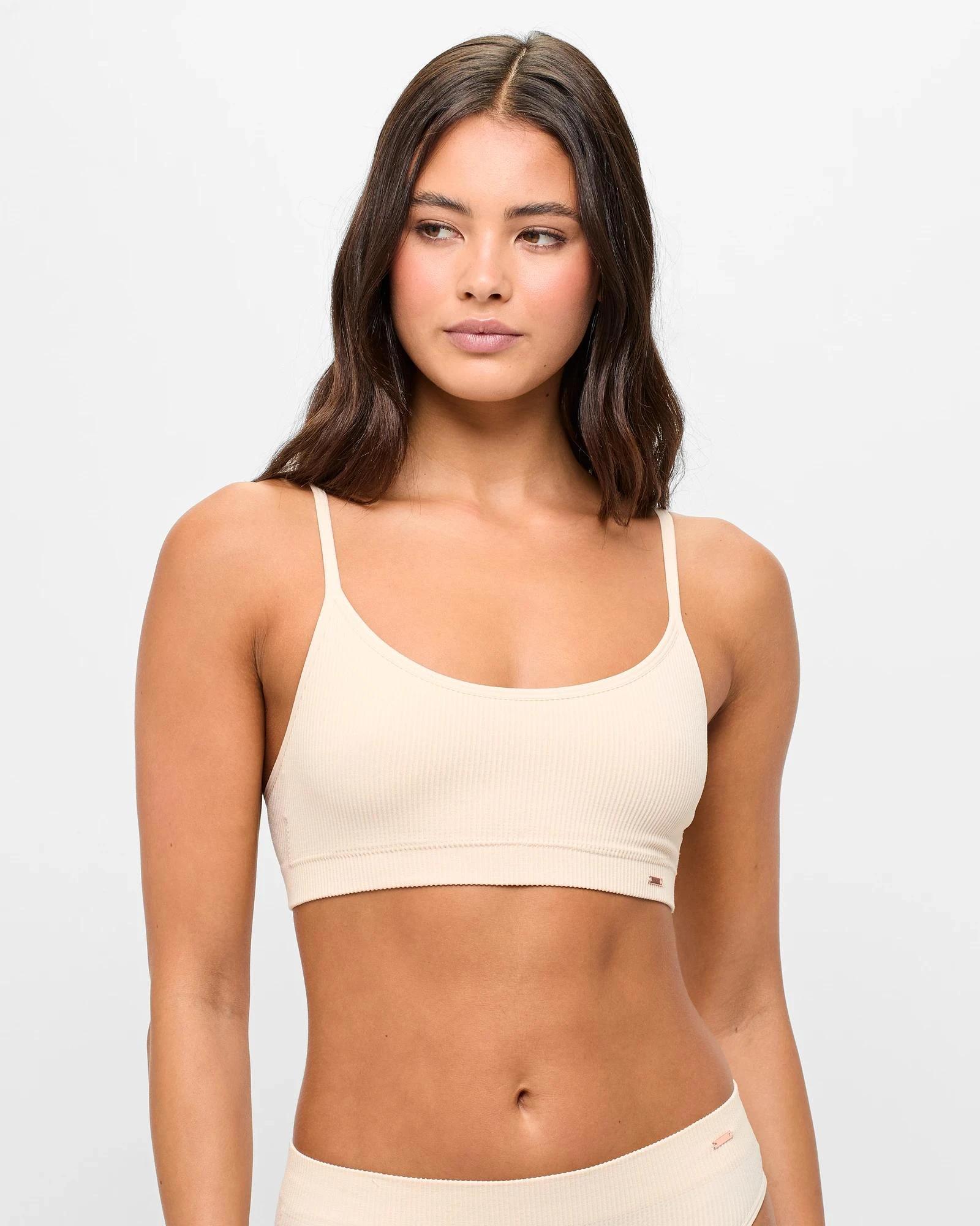 1 Lily Loves Ribbed Seamfree Strappy Crop Top SHELL, 1 of 4
