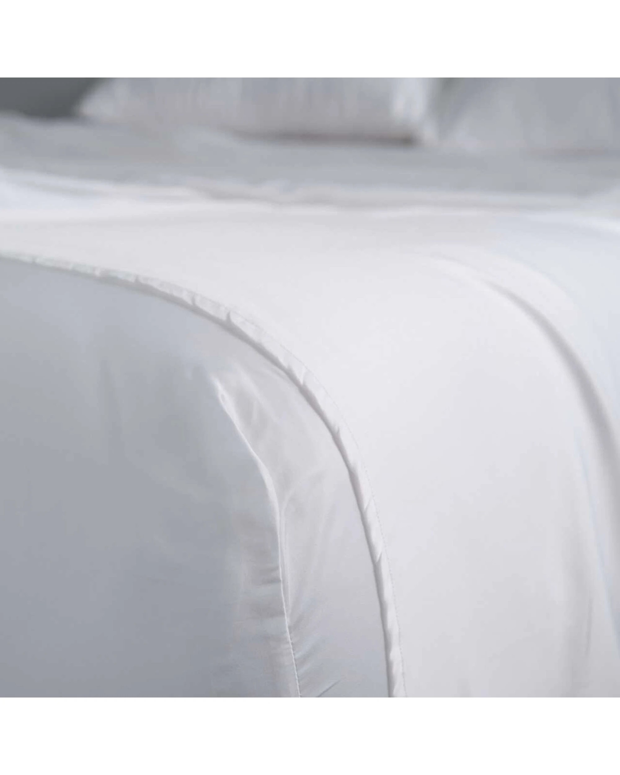 3 Canningvale Luxury Lustro Bamboo Viscose Bed Sheet Set - King Bed - White, 3 of 4