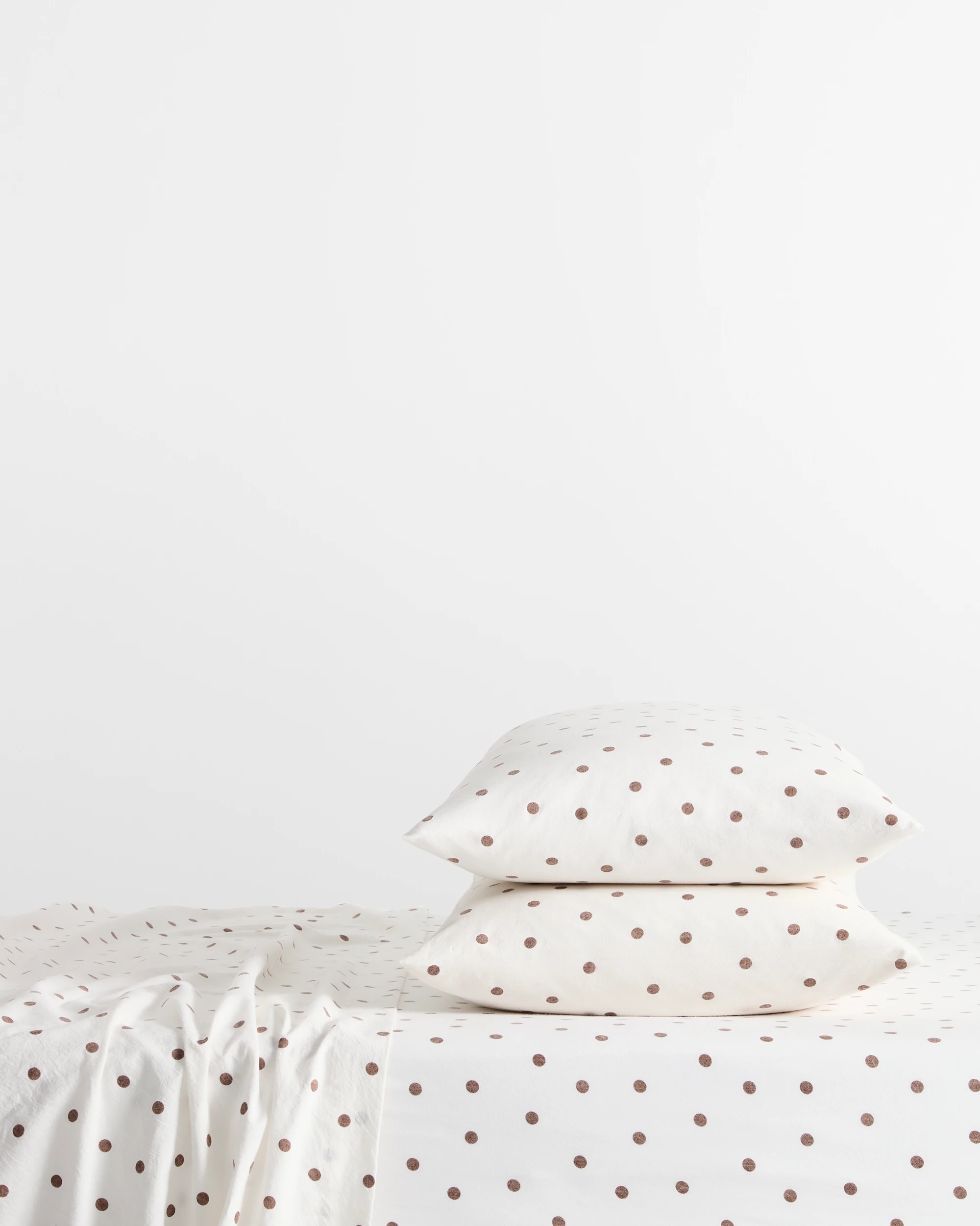 1 Arlo Polka Dot Stonewash Cotton Fitted Sheet - Queen Bed - Brown, 1 of 3