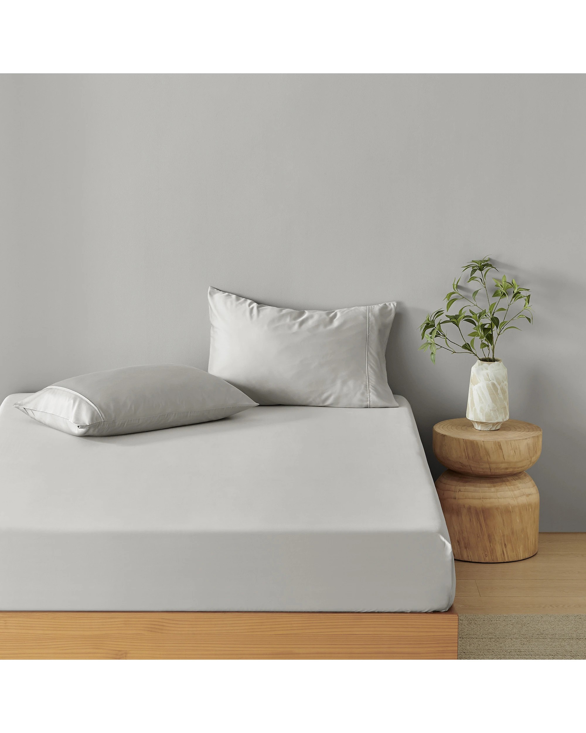 1 Natural Home 400TC 100% Bamboo Sateen Fitted Sheet Set - King Bed - Dove Grey, 1 of 5