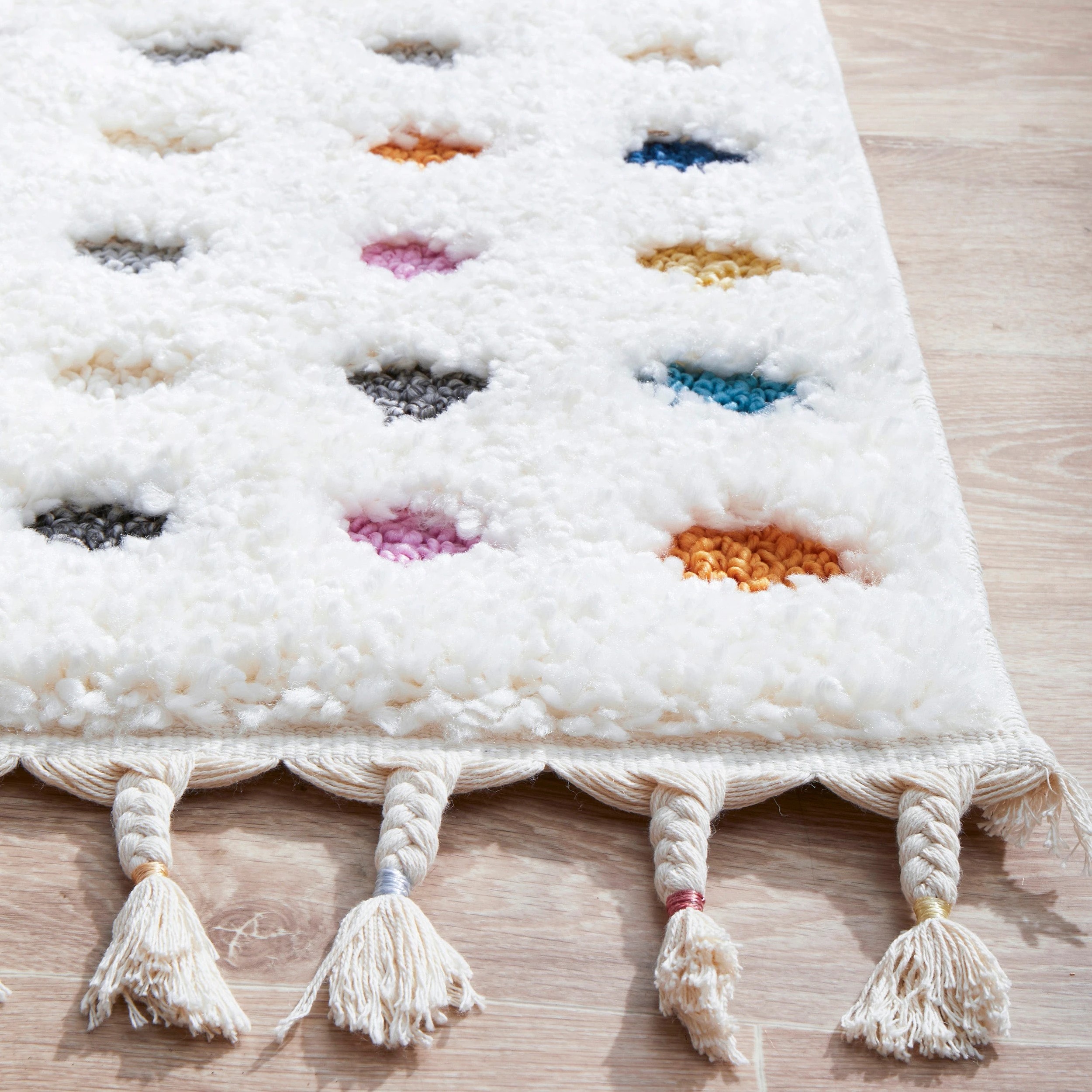5 Common Ground Rugs Remy Polka 230x160cm - Medium Shag Rug - White, 5 of 9