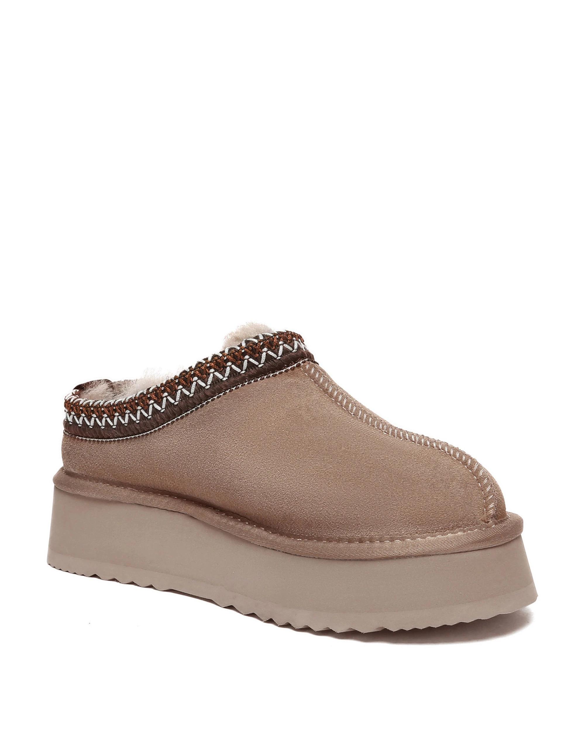 2 Australian Shepherd UGG Unisex Ventus Cow Suede Platform BROWN, 2 of 5