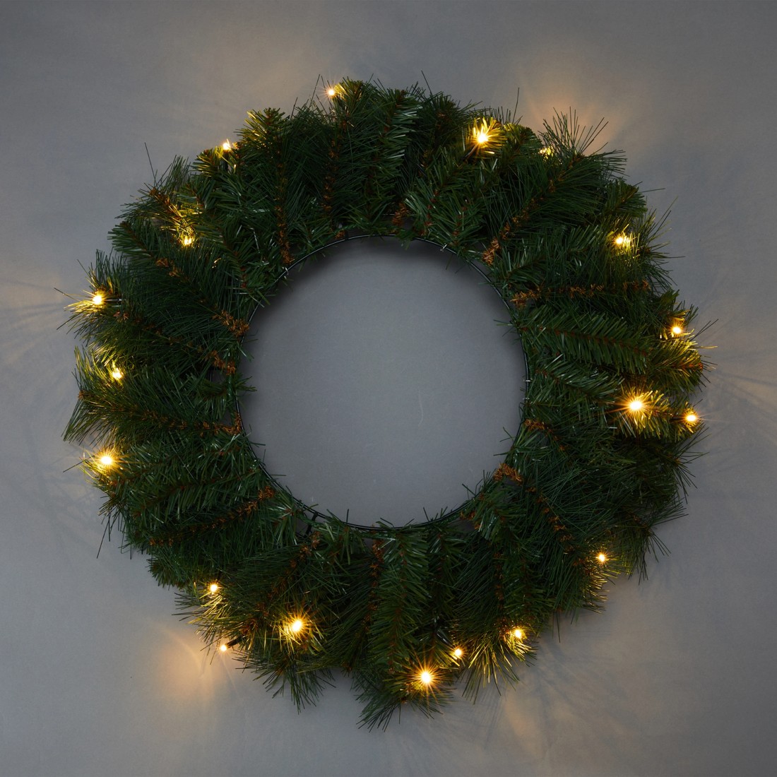 1 Light Up Green Wreath, 1 of 7