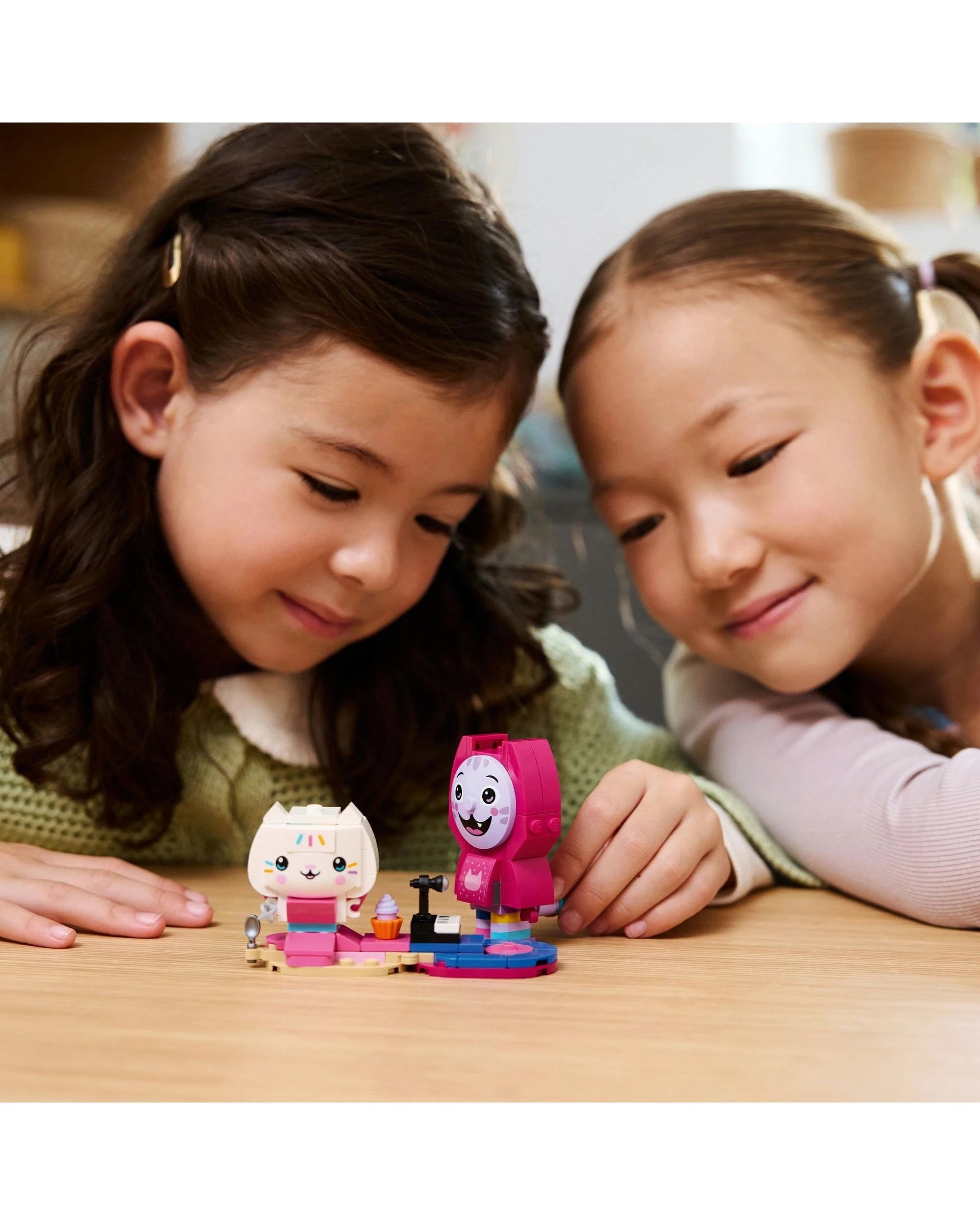 8 LEGO Gabby's Dollhouse: Gabby's Brick-Built Cat Friends - 11215, 8 of 10