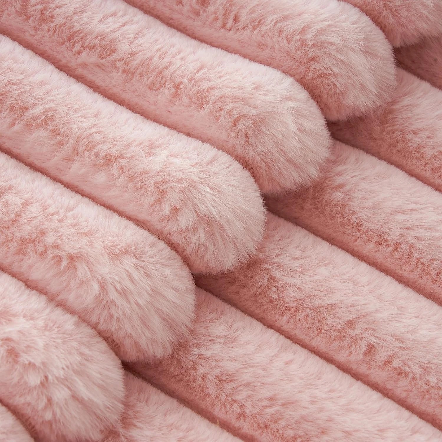 3 Gioia Casa 2-Pack Faux Fur Cushion Covers Soft 30x50cm - Pink, 3 of 3