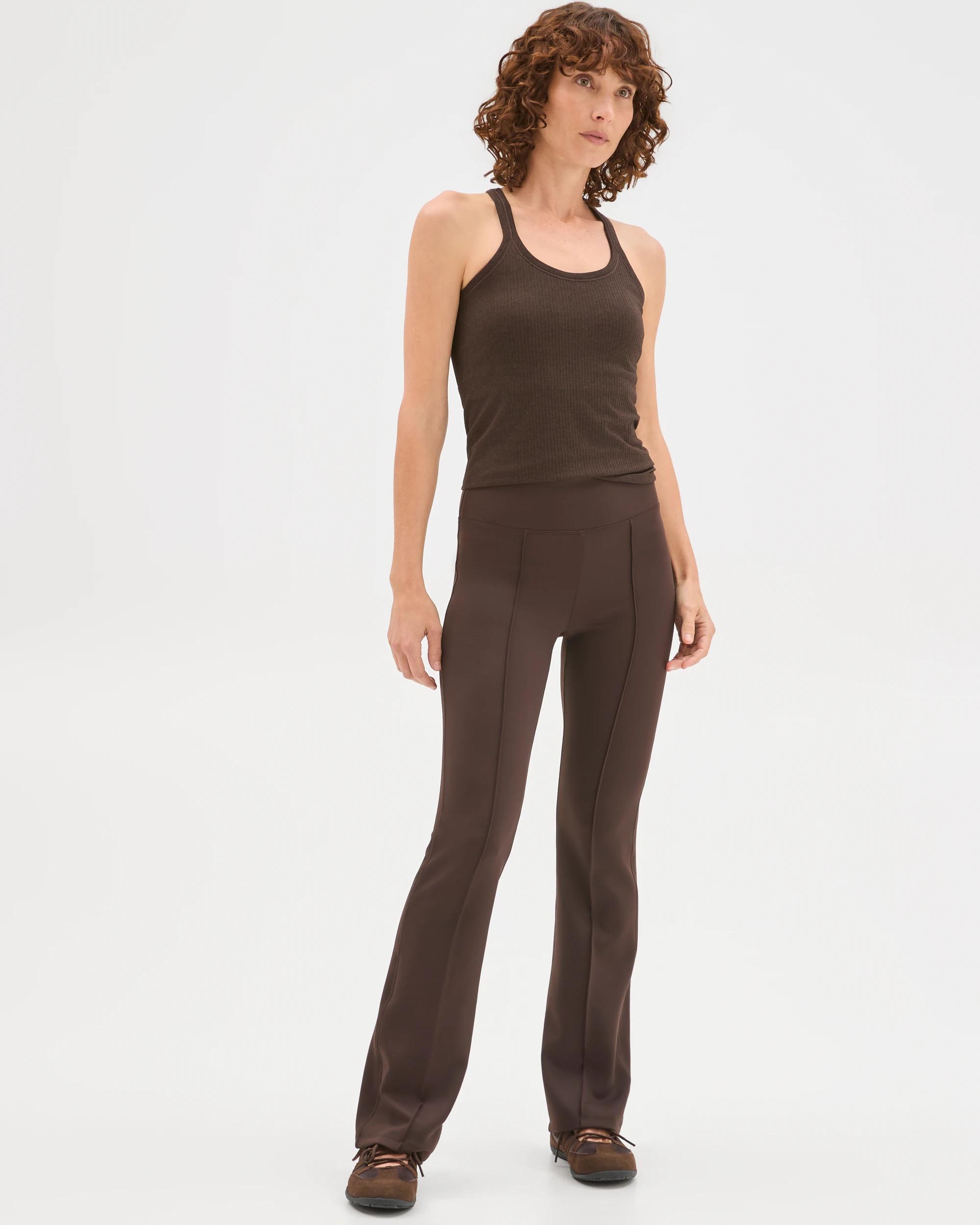 1 Target Active Active Scuba Outdoor Flare Trackpants COCOA, 1 of 6