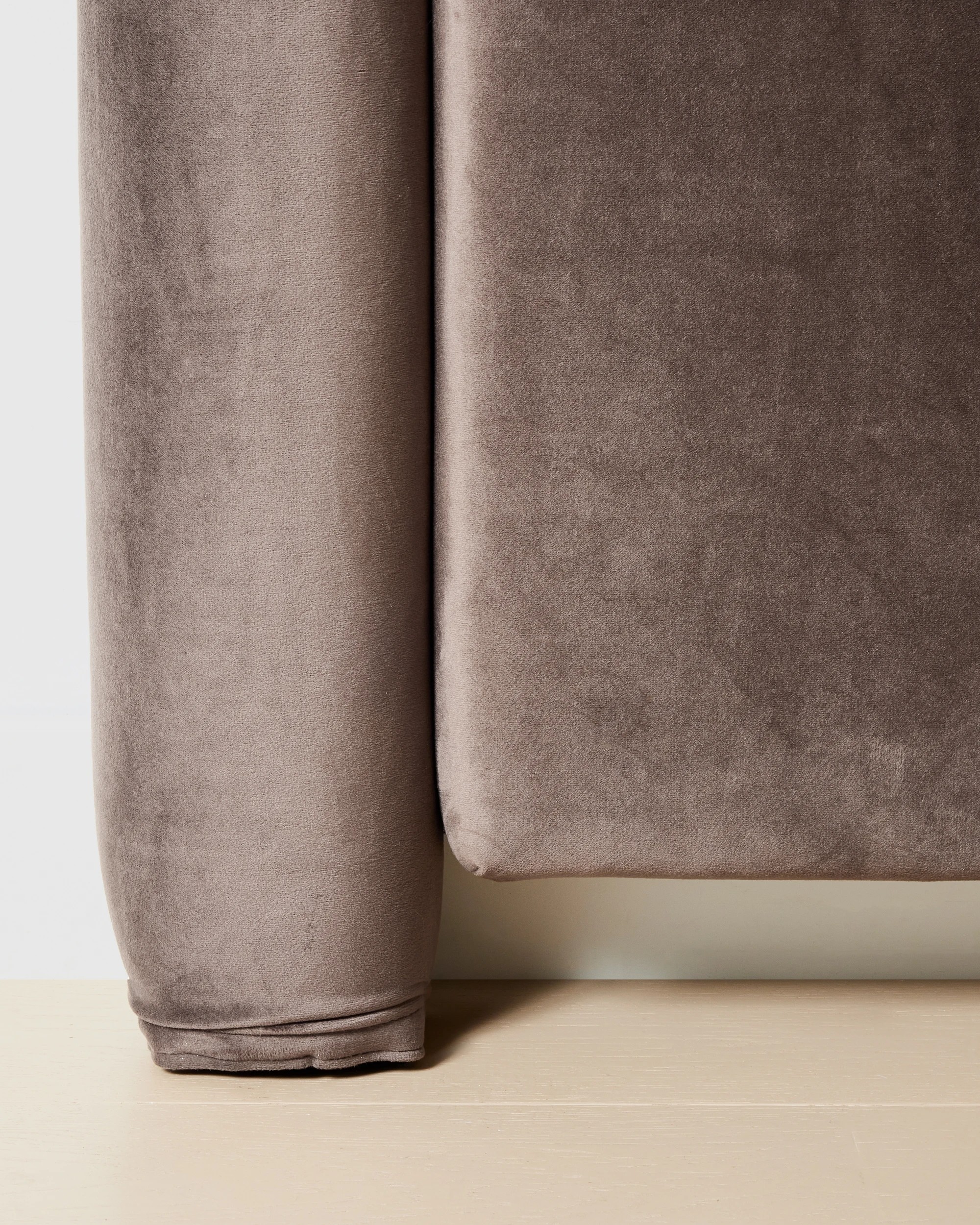 7 Velvet Queen Bedhead - Chocolate, 7 of 7