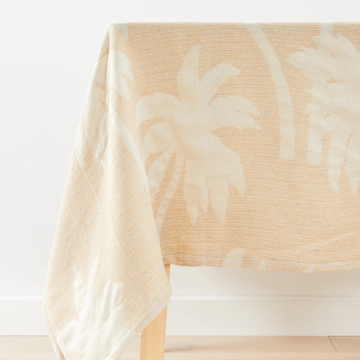 3 Palm Tablecloth, 3 of 5