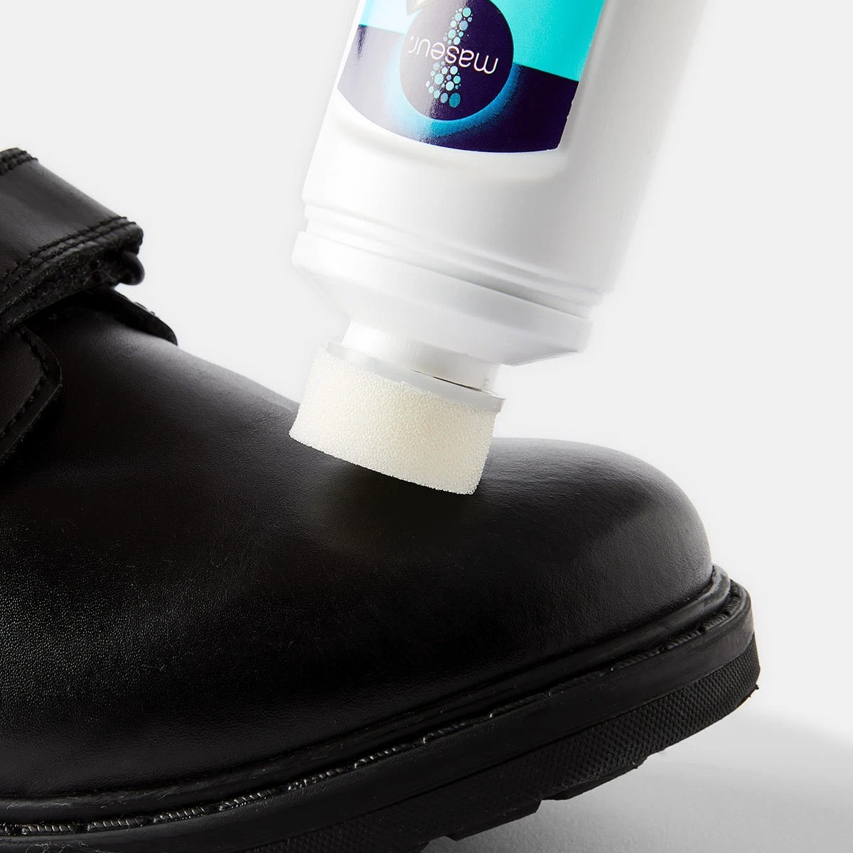 3 Footcare Instant Shine - Black, 3 of 5