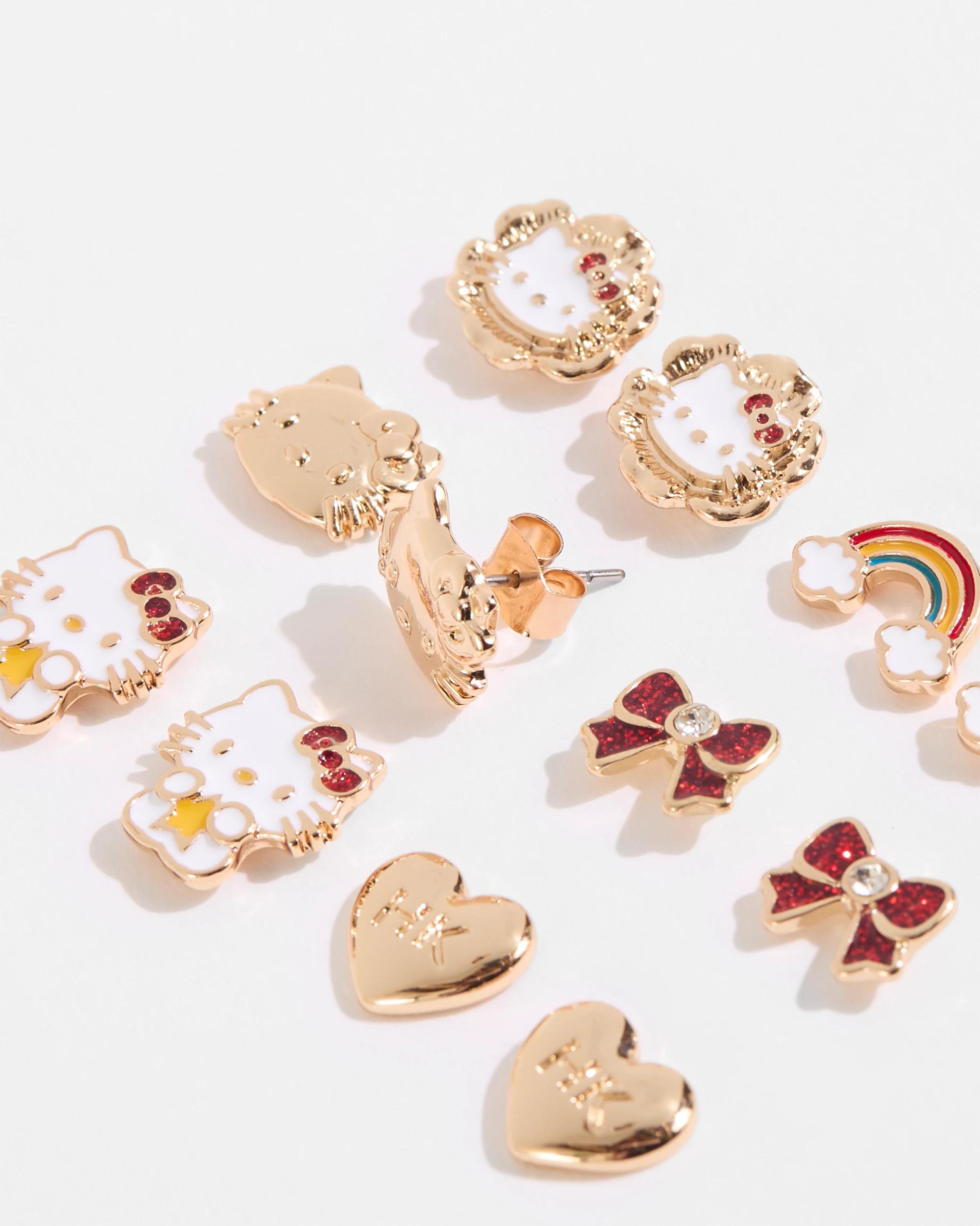 3 Kids Licensed 6 Pack Hello Kitty Stud Earrings GOLD, 3 of 3