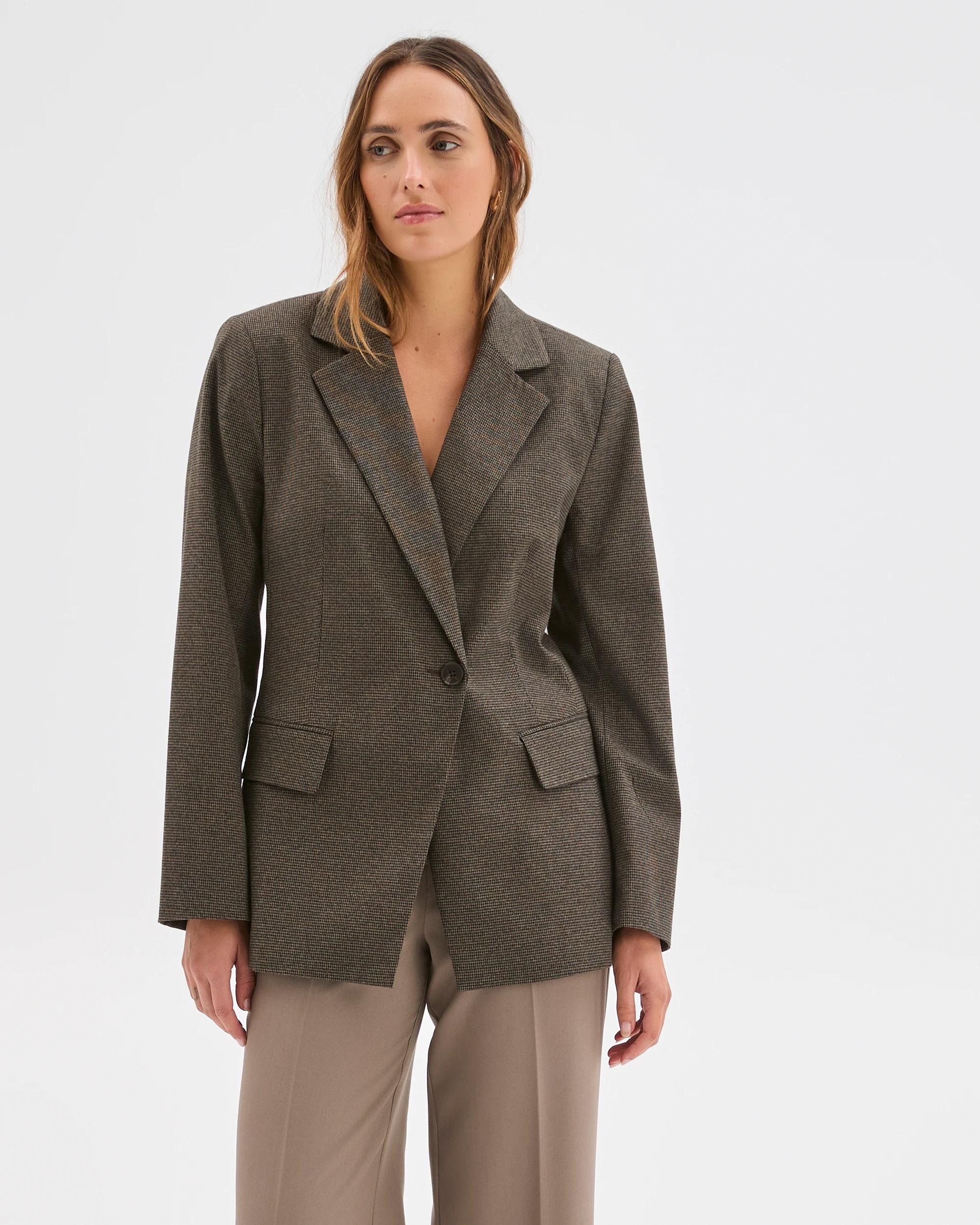2 Target Woman Preview Double Houndstooth Blazer BROWN, 2 of 7