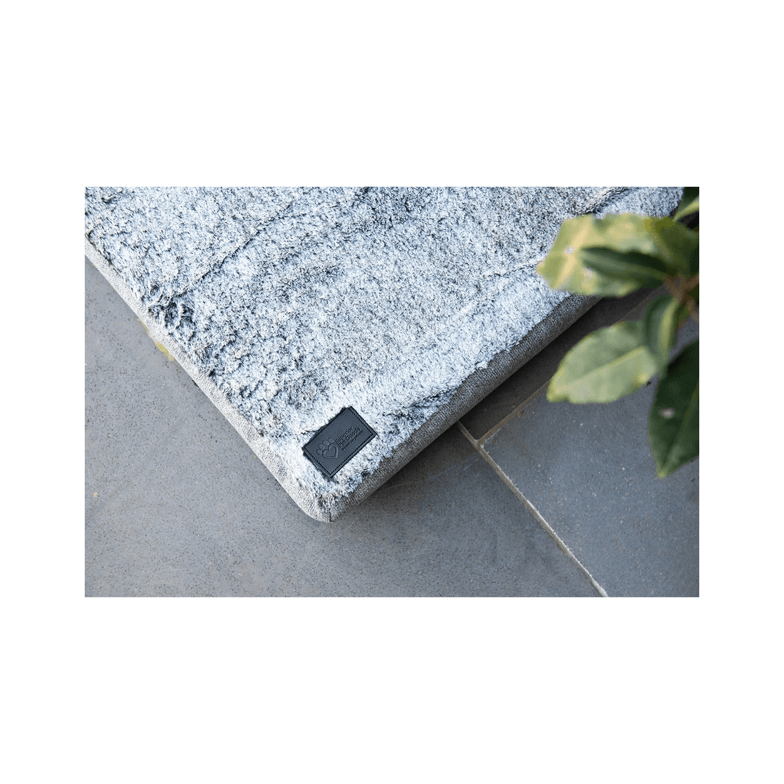 4 Superior Pet Goods Orthopedic Pet Bed Faux Fur Grey Large 102cm Mat - Durable Non Slip Base
 - Grey, 4 of 5