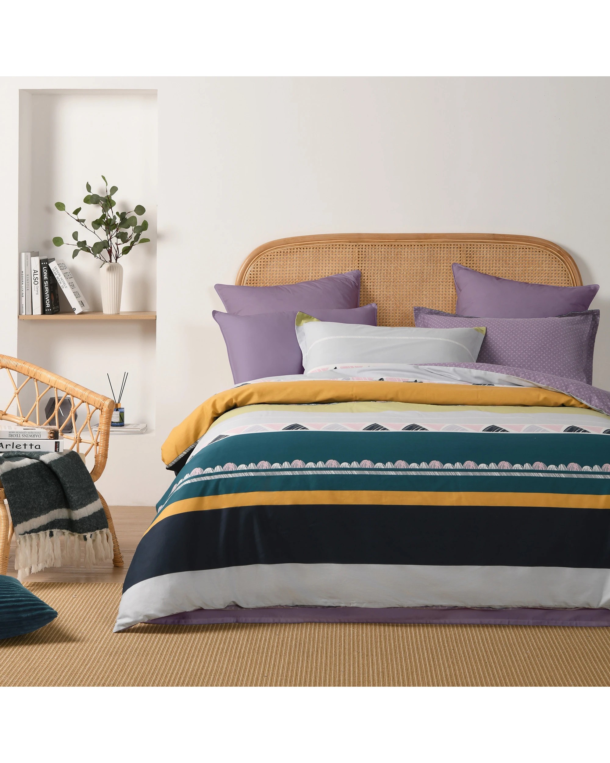 1 Dreamaker Maddison 100% Cotton Reversible Quilt Cover Set - Queen Bed - Lilac, 1 of 8