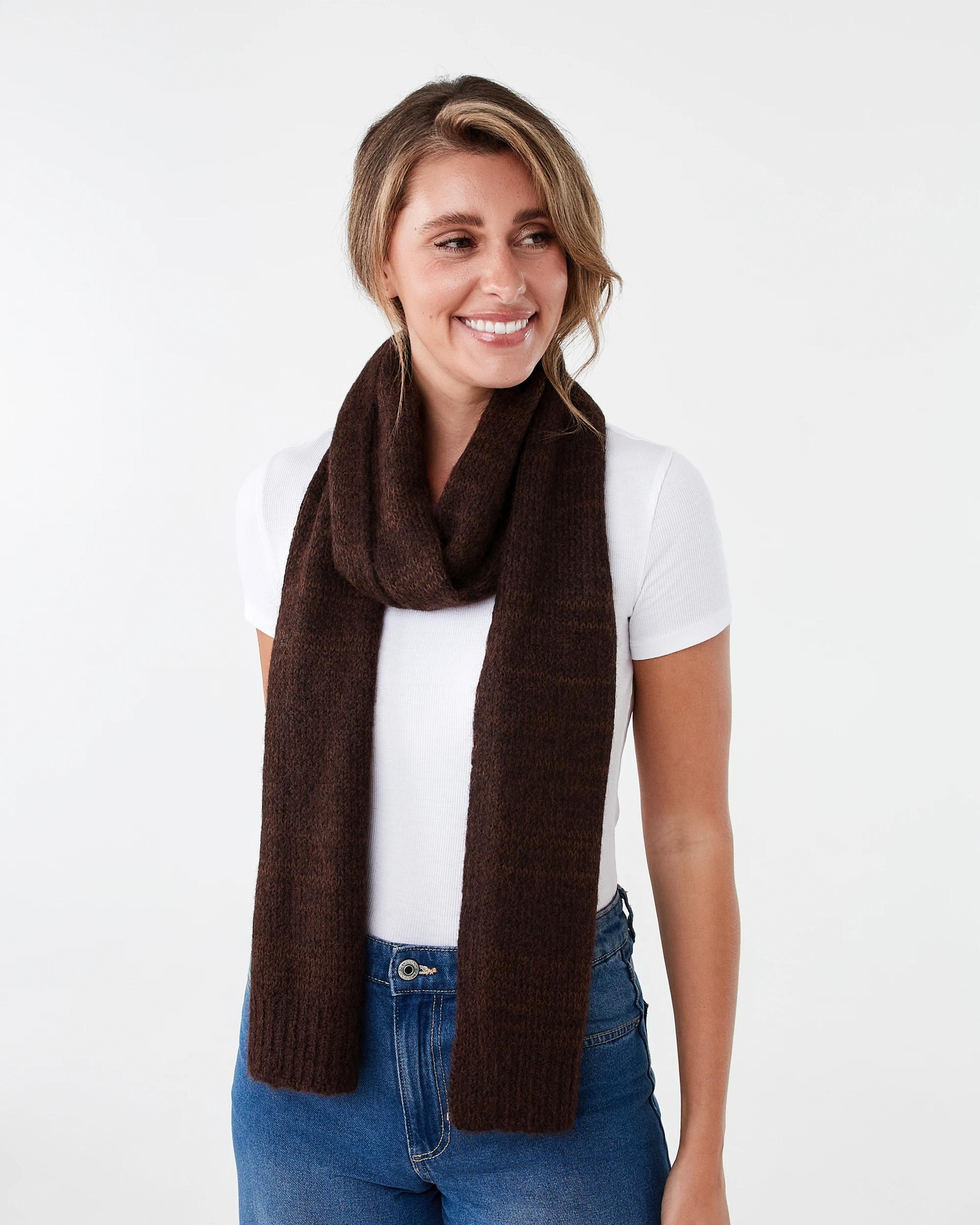 3 Chunky Knit Scarf Choc Plum, 3 of 3