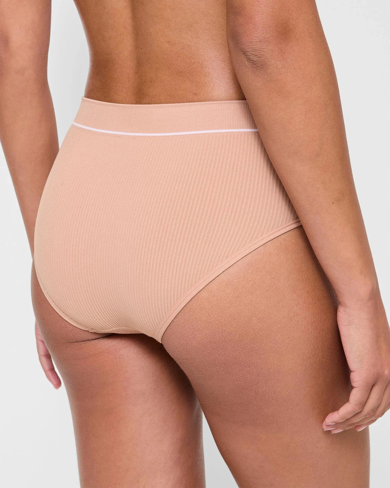 3 Womens Retro Rib Hi Hi Briefs - Bonds BLUSH LATTE, 3 of 3