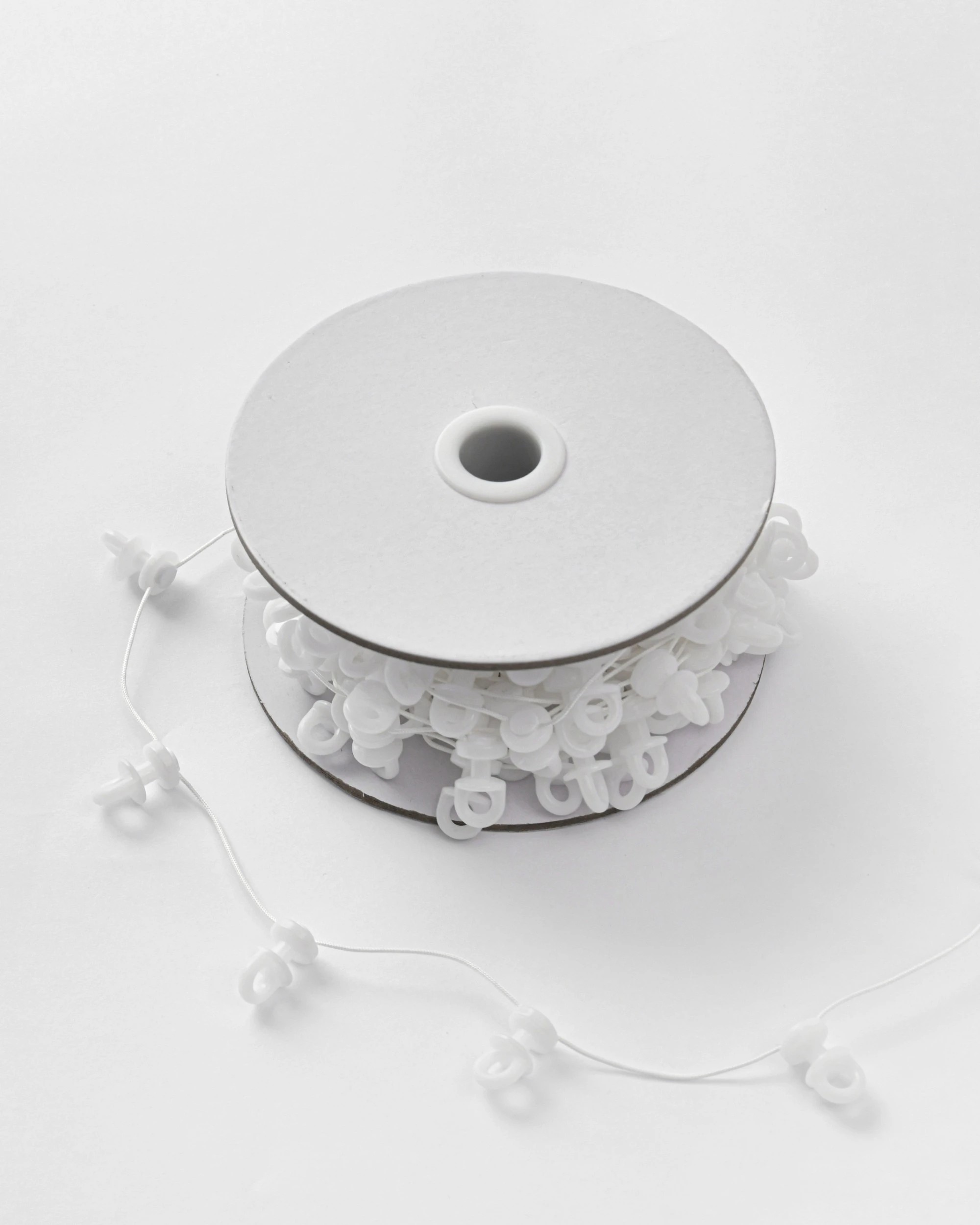 1 Cadence & Co. S-Fold Corded Gliders 10m - White, 1 of 1