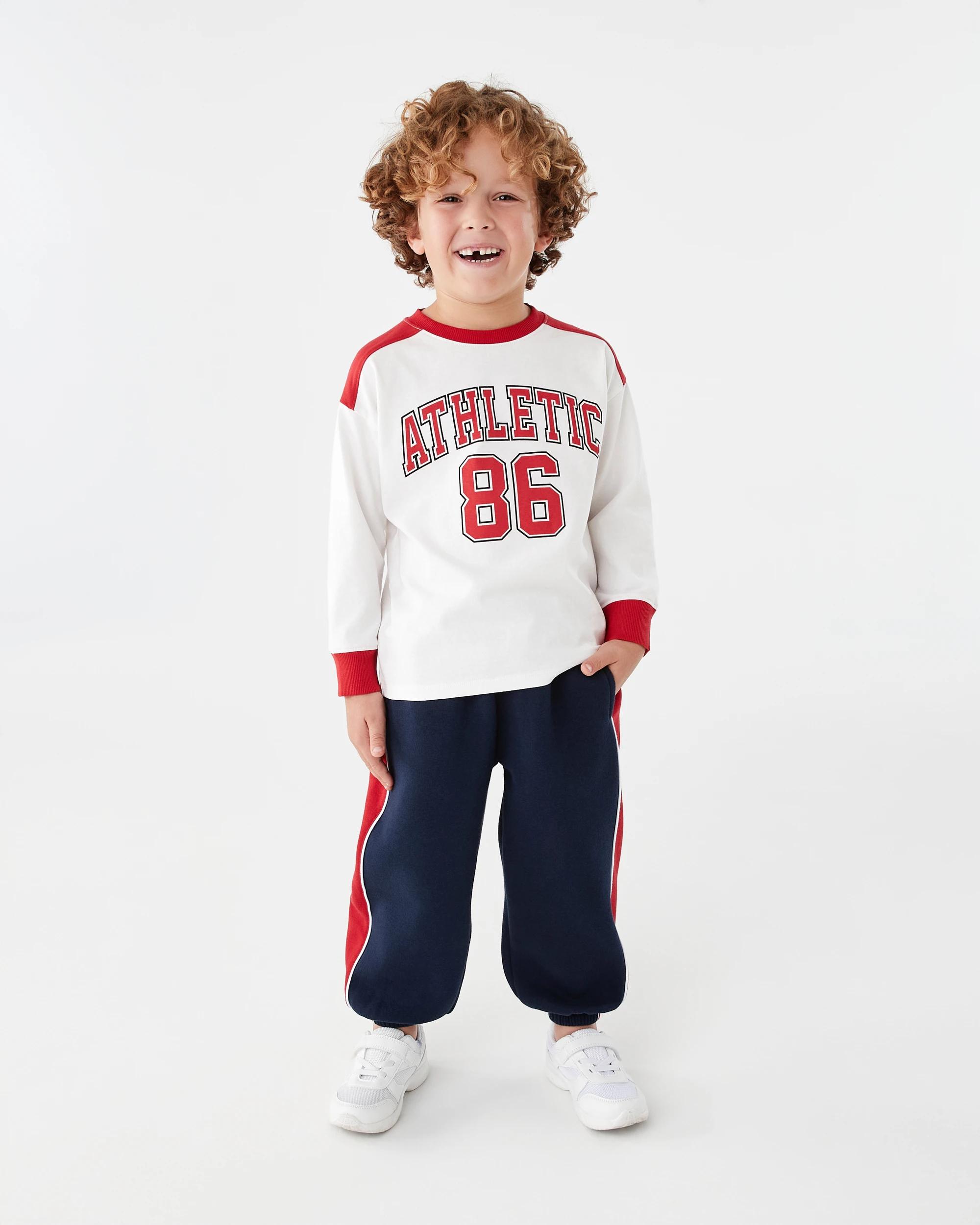 8 Long Sleeve Oversized Print T-shirt Wht Varsit, 8 of 9